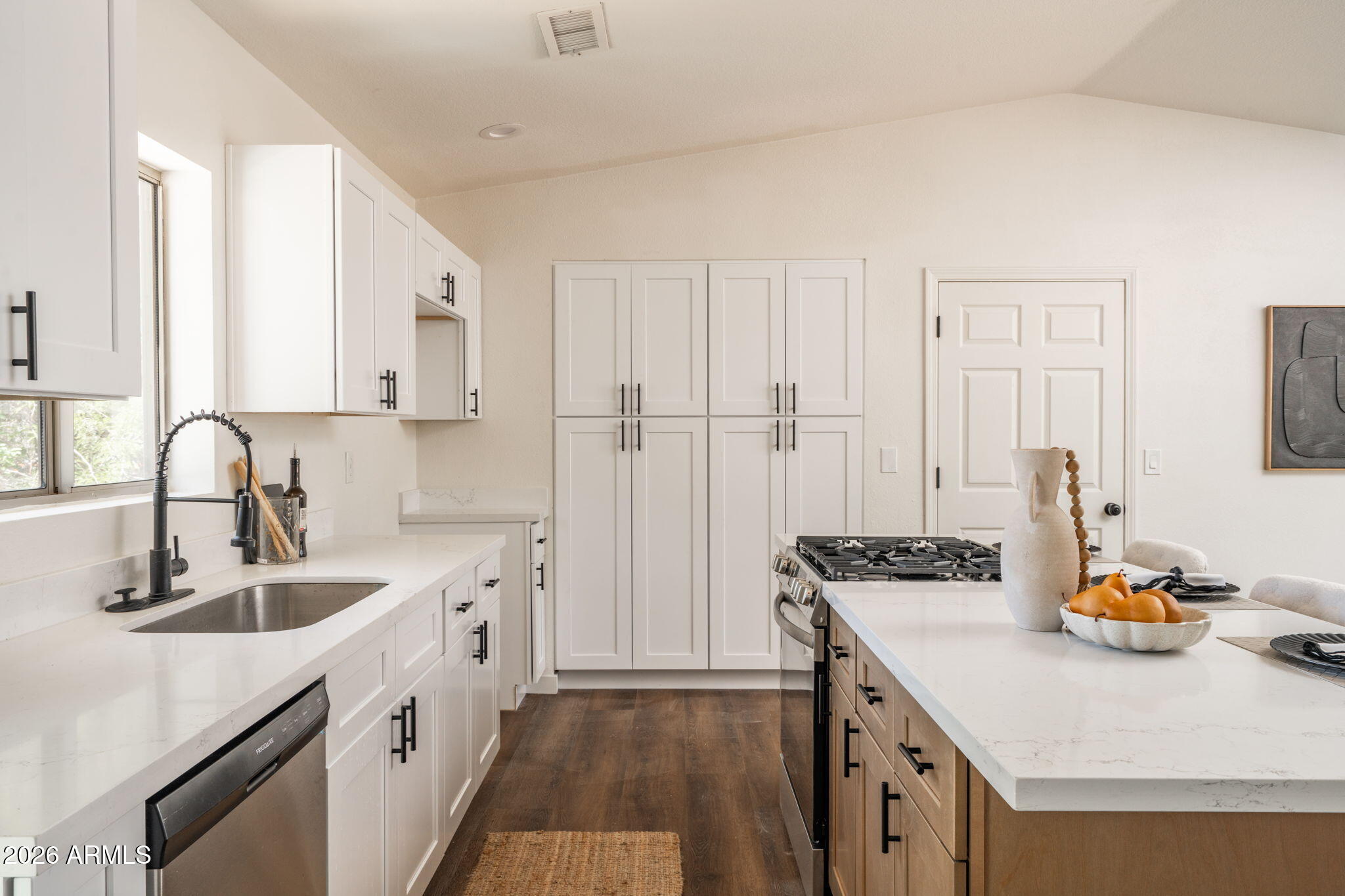 OAK CREEK VALLEY UNIT 2 - Residential