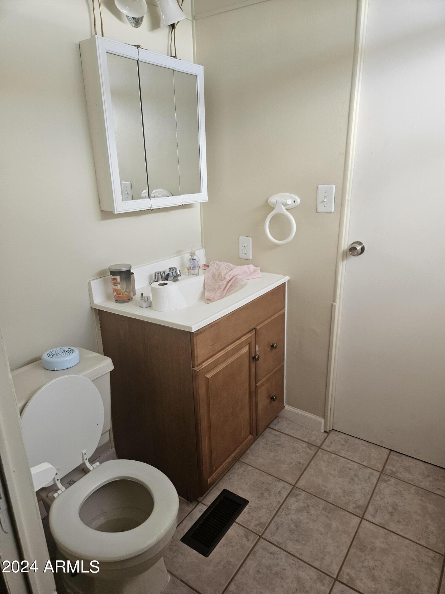 GOLDEN ACRES MOBILE HOME PARK - Residential