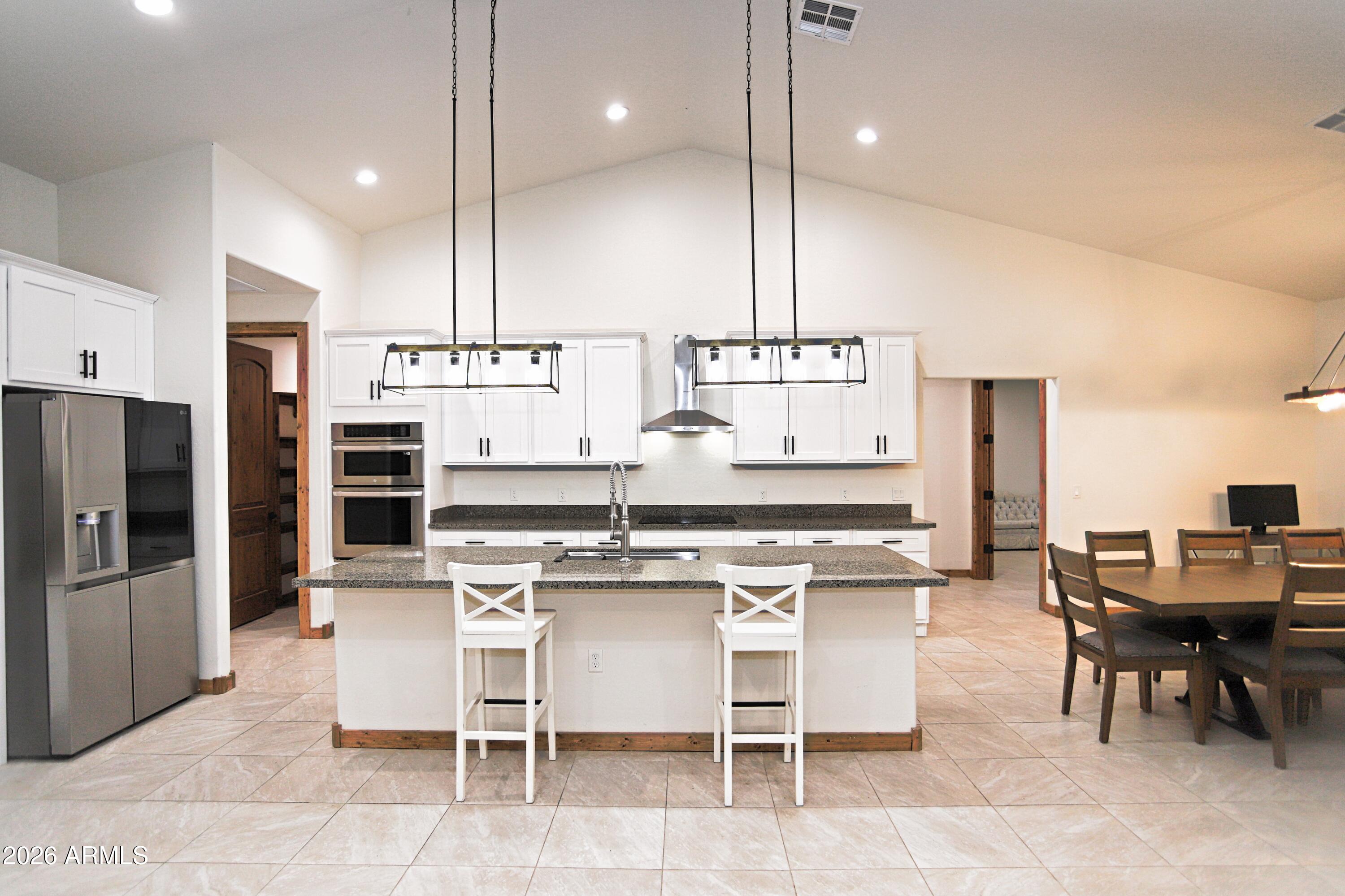 LAS MONTANAS UNIT I - Residential