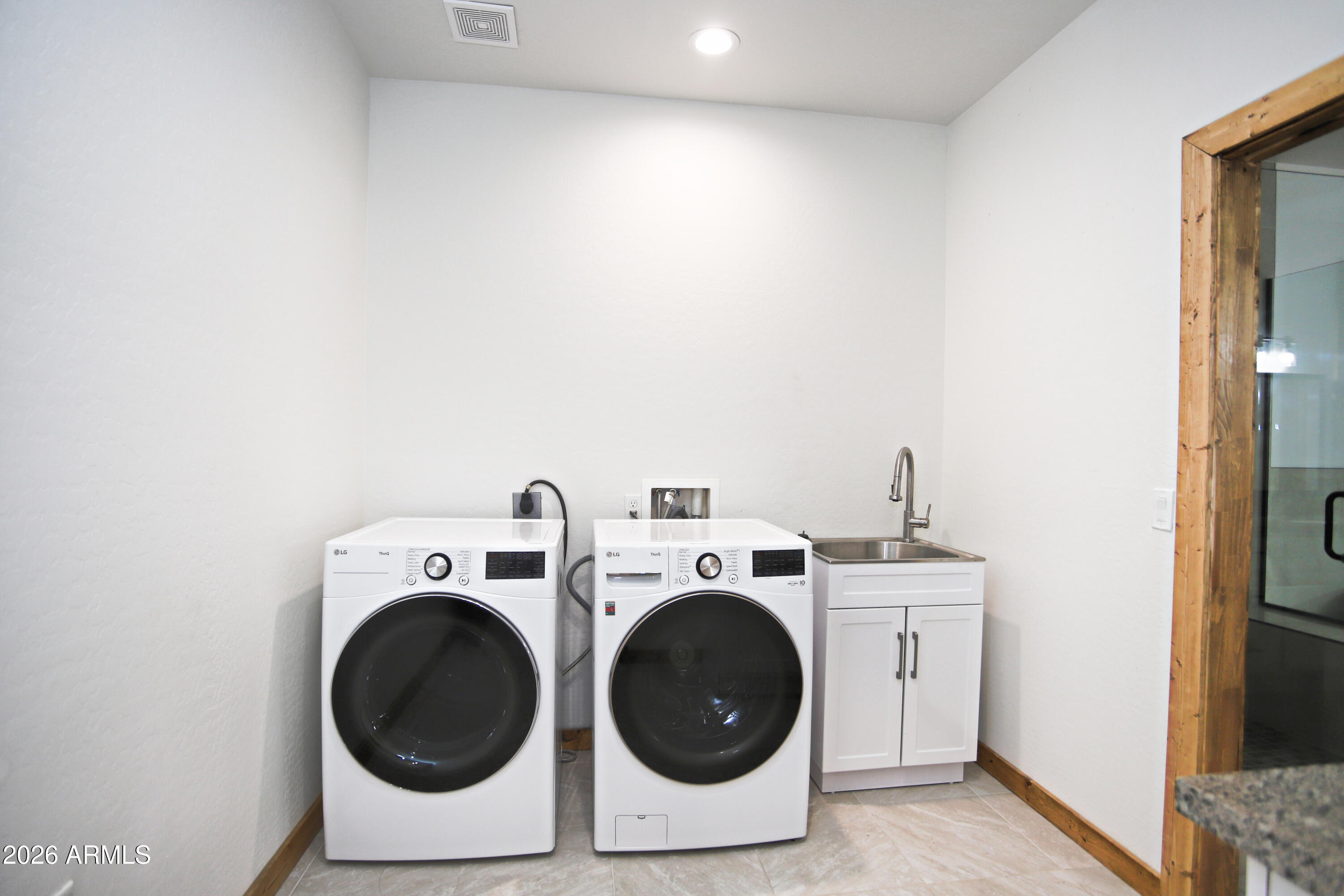 LAS MONTANAS UNIT I - Residential
