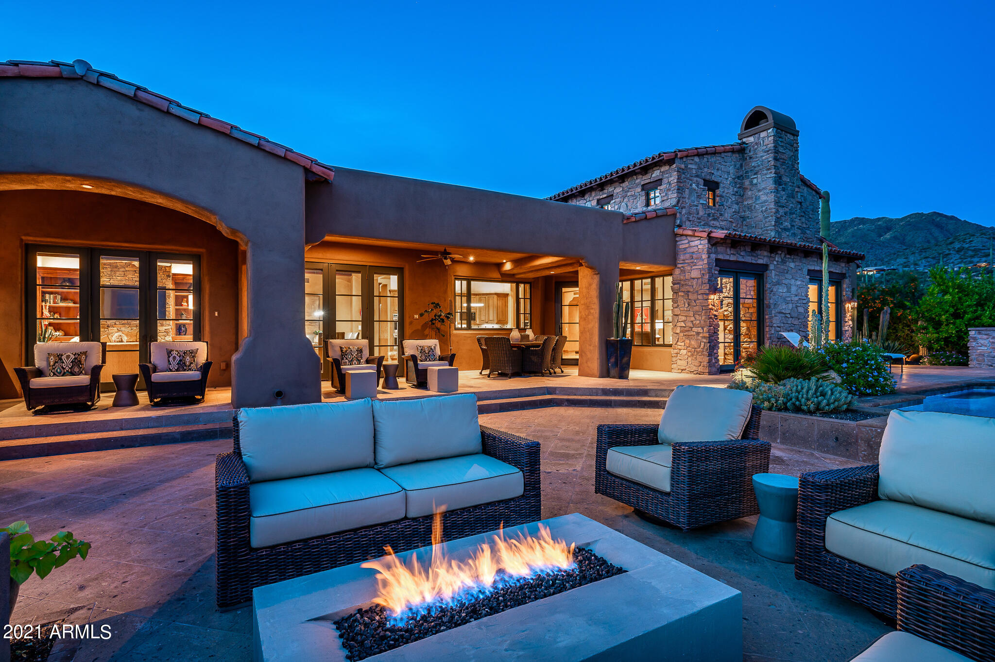 DESERT MOUNTAIN - Residential