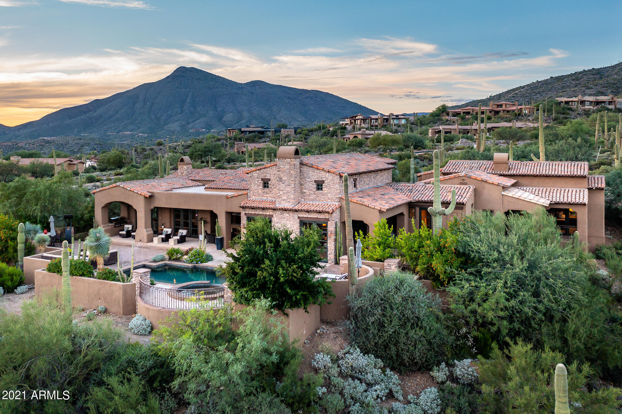 DESERT MOUNTAIN - Residential