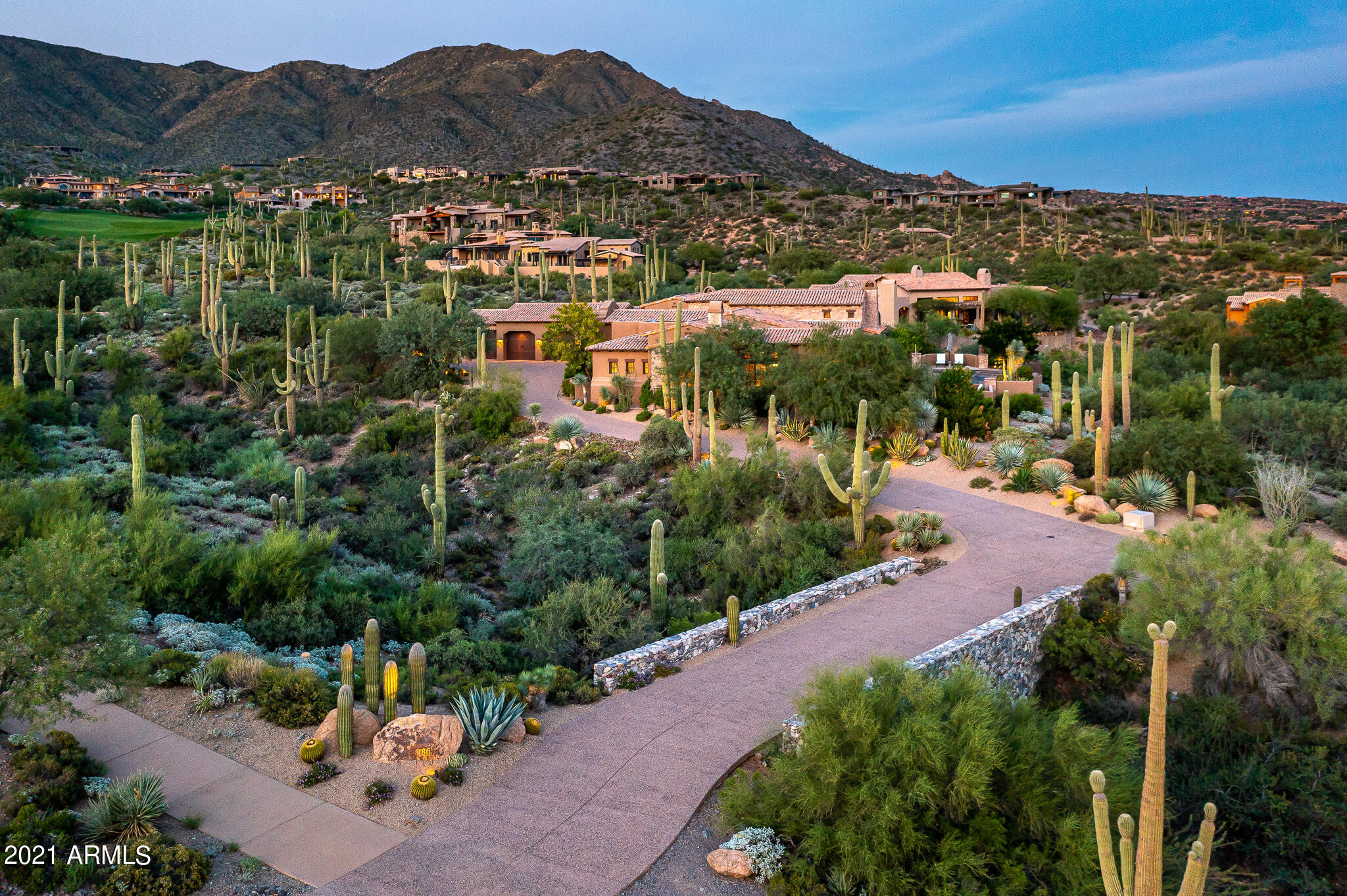 DESERT MOUNTAIN - Residential