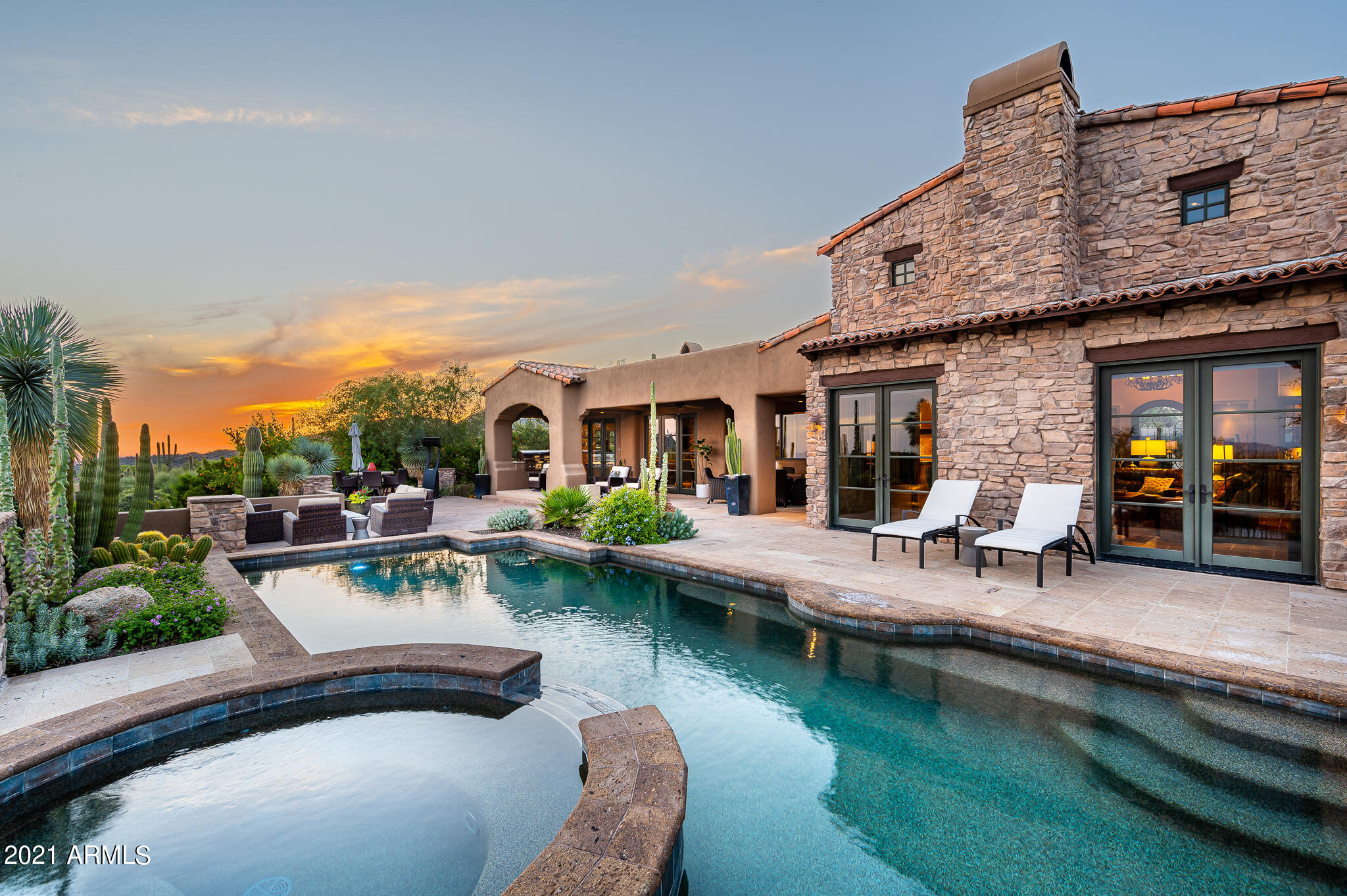 DESERT MOUNTAIN - Residential