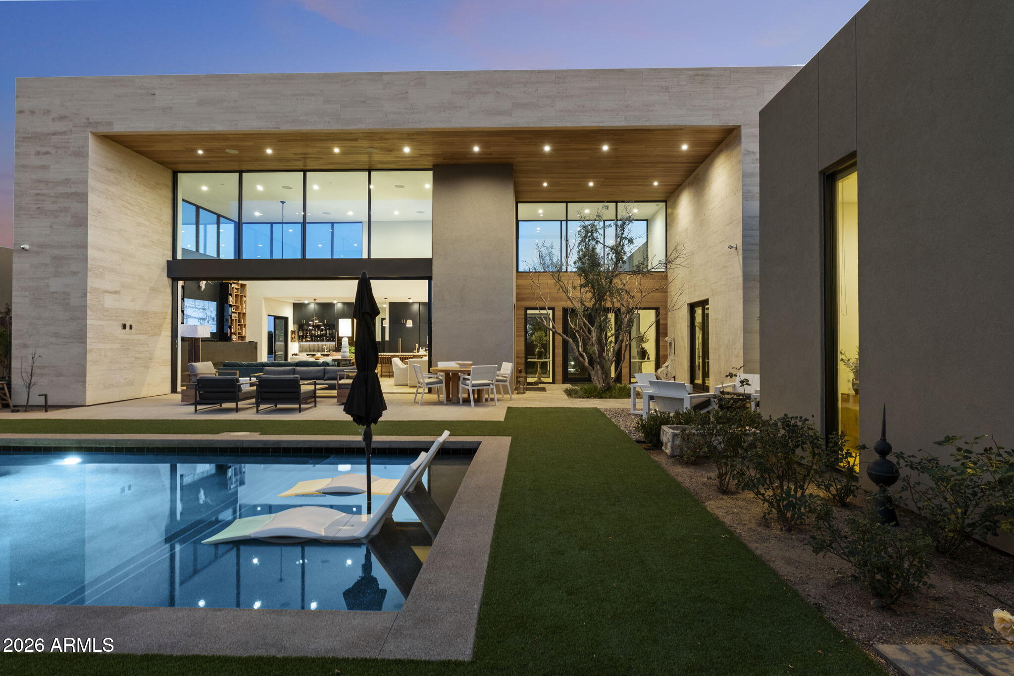 LOMAS VERDES ESTATES - Residential