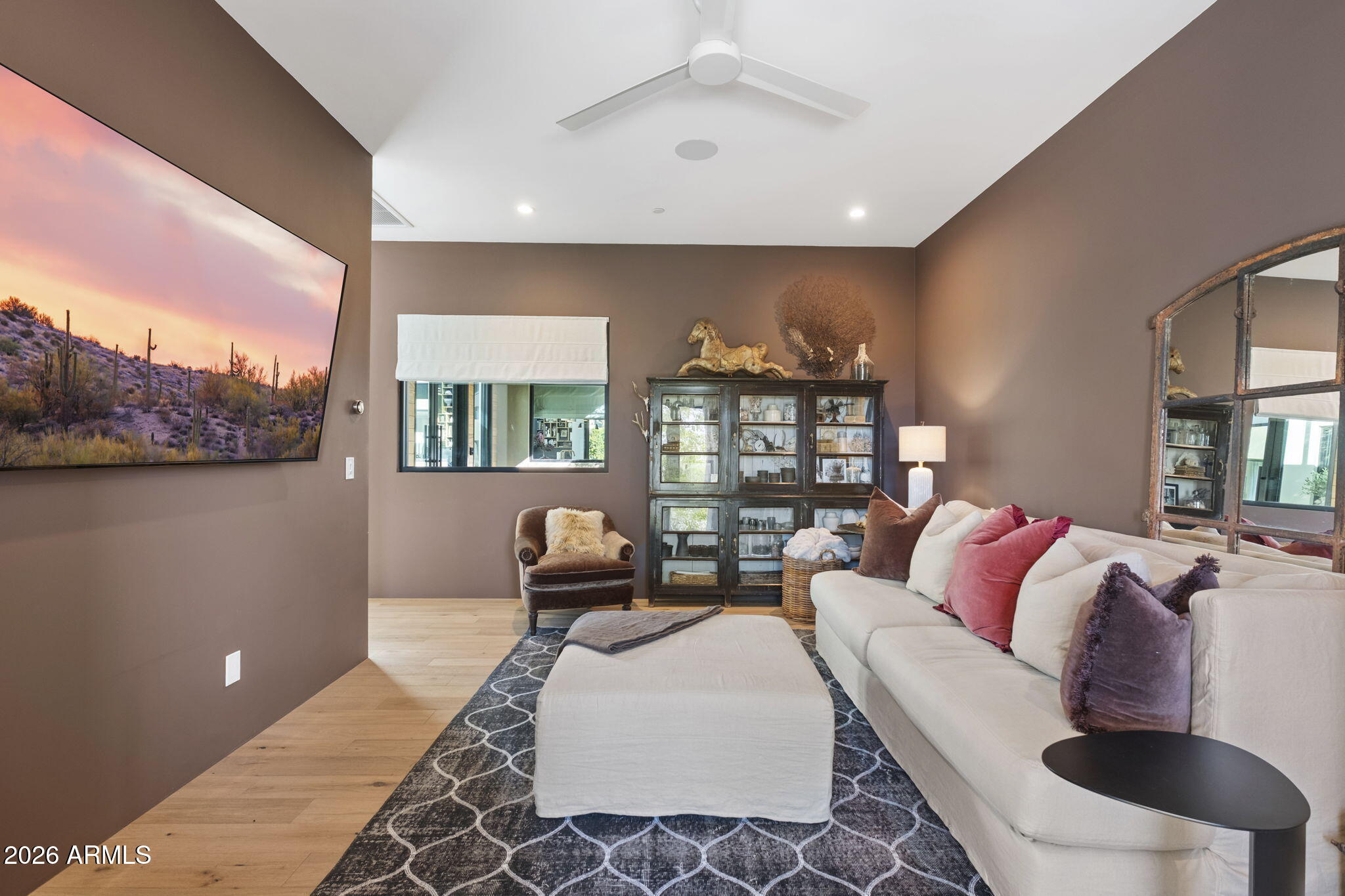 LOMAS VERDES ESTATES - Residential