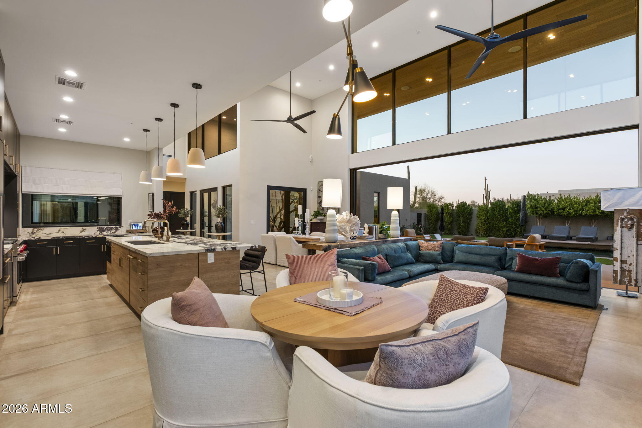 LOMAS VERDES ESTATES - Residential