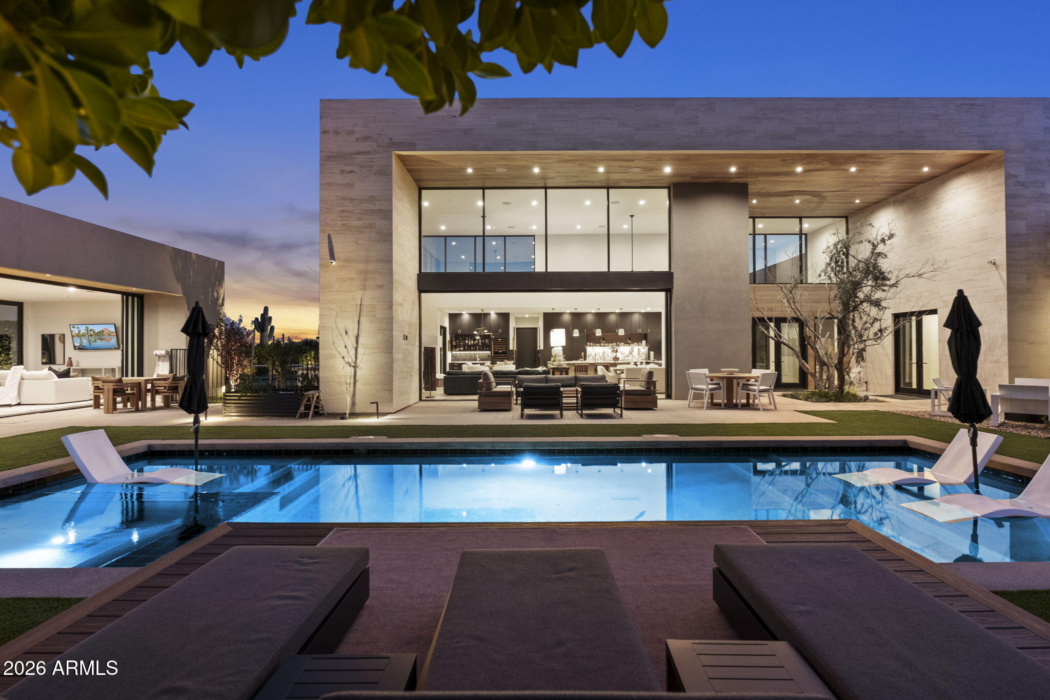 LOMAS VERDES ESTATES - Residential