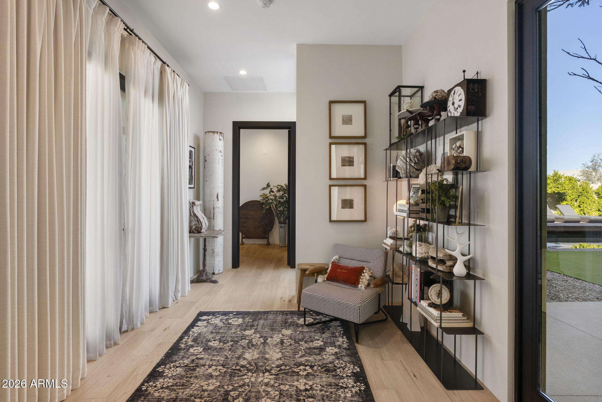 LOMAS VERDES ESTATES - Residential