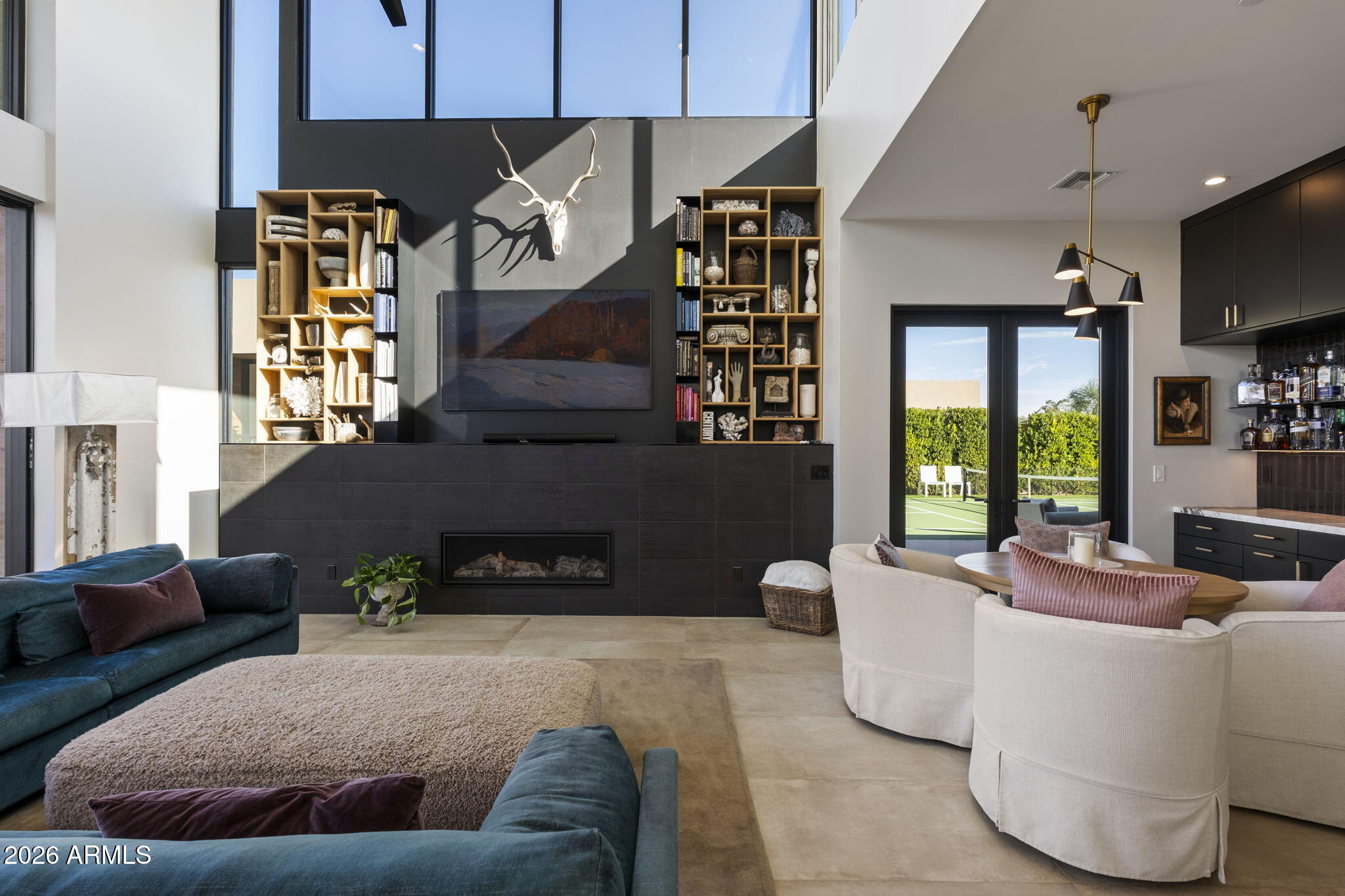 LOMAS VERDES ESTATES - Residential