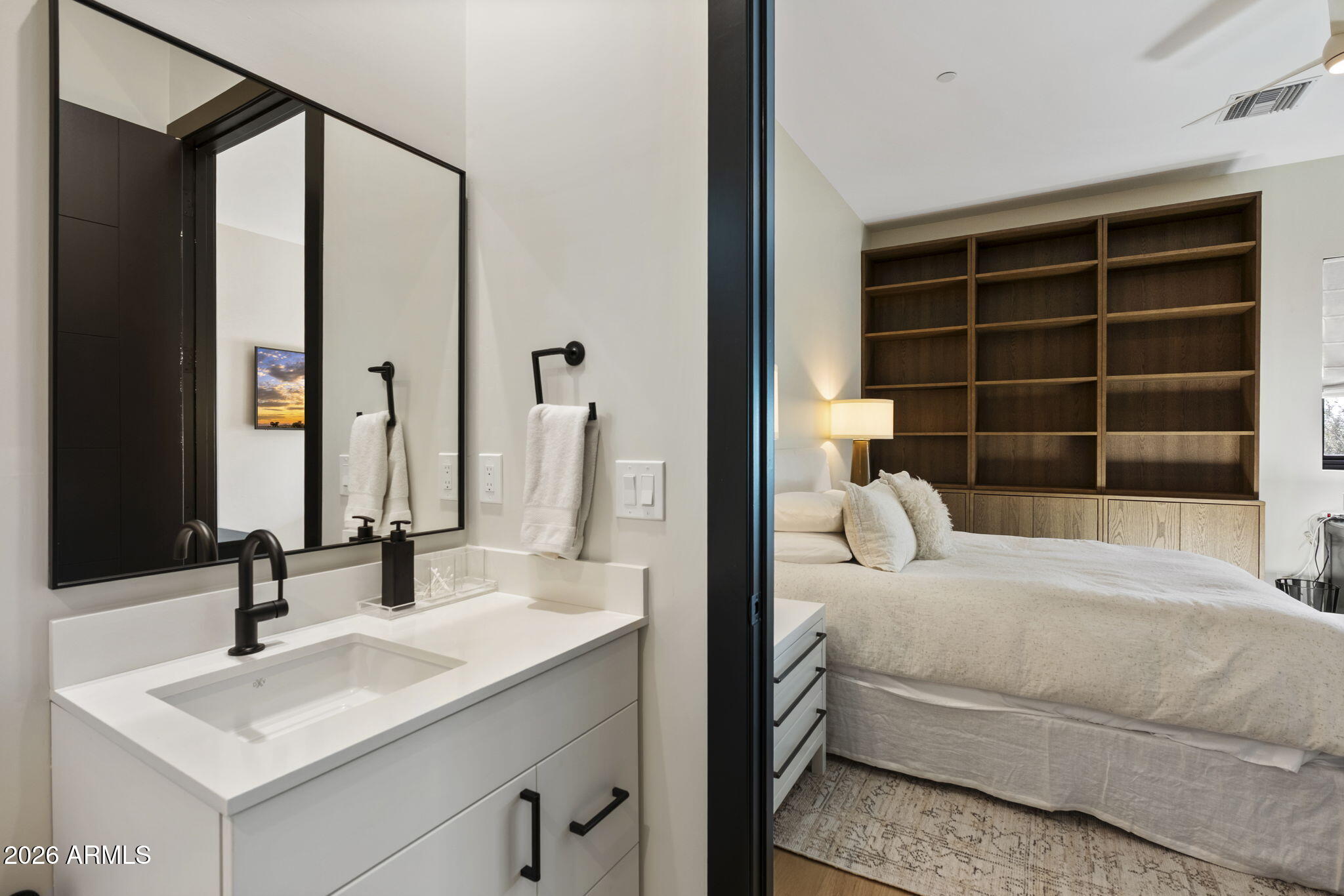 LOMAS VERDES ESTATES - Residential