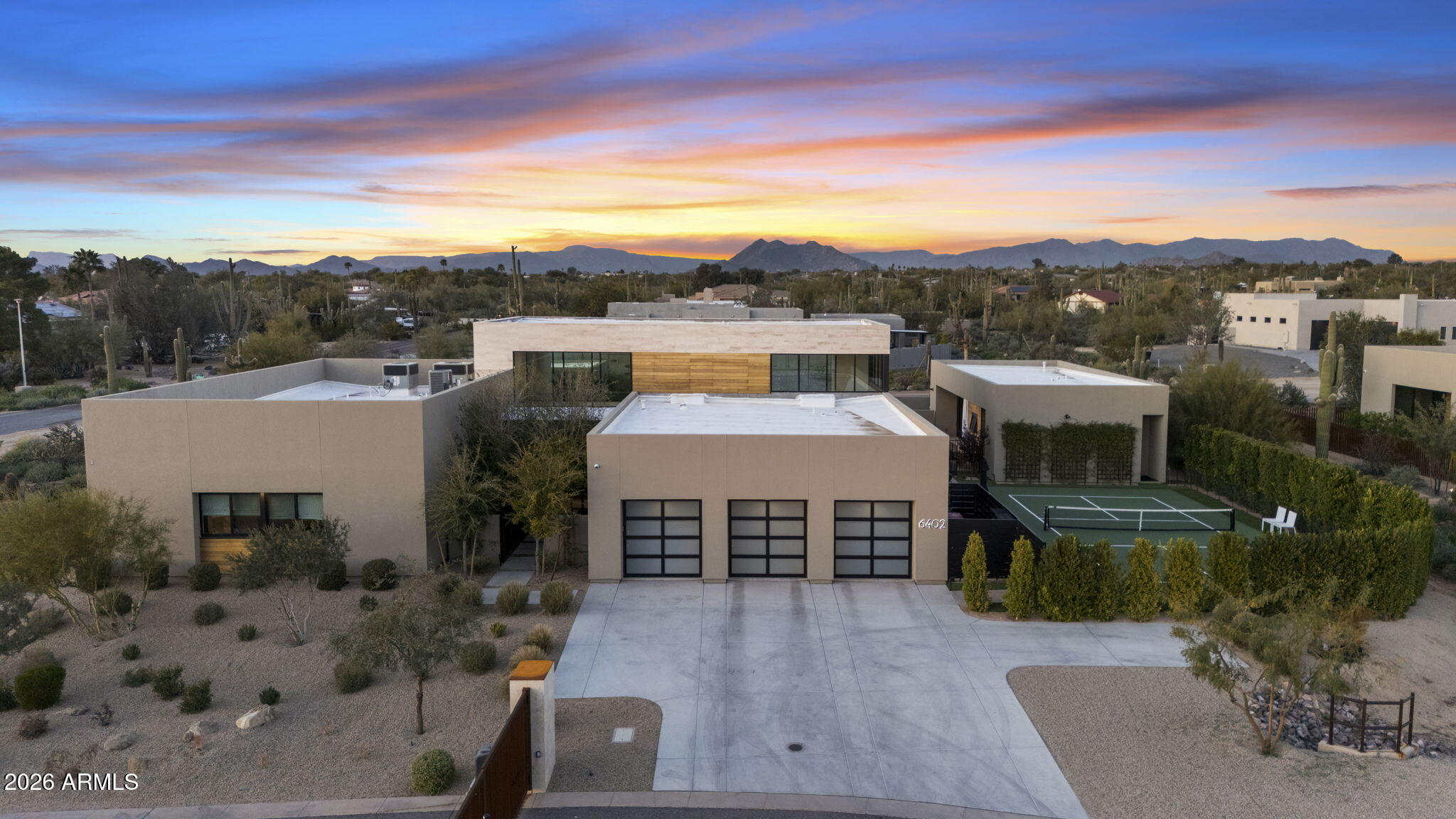 LOMAS VERDES ESTATES - Residential