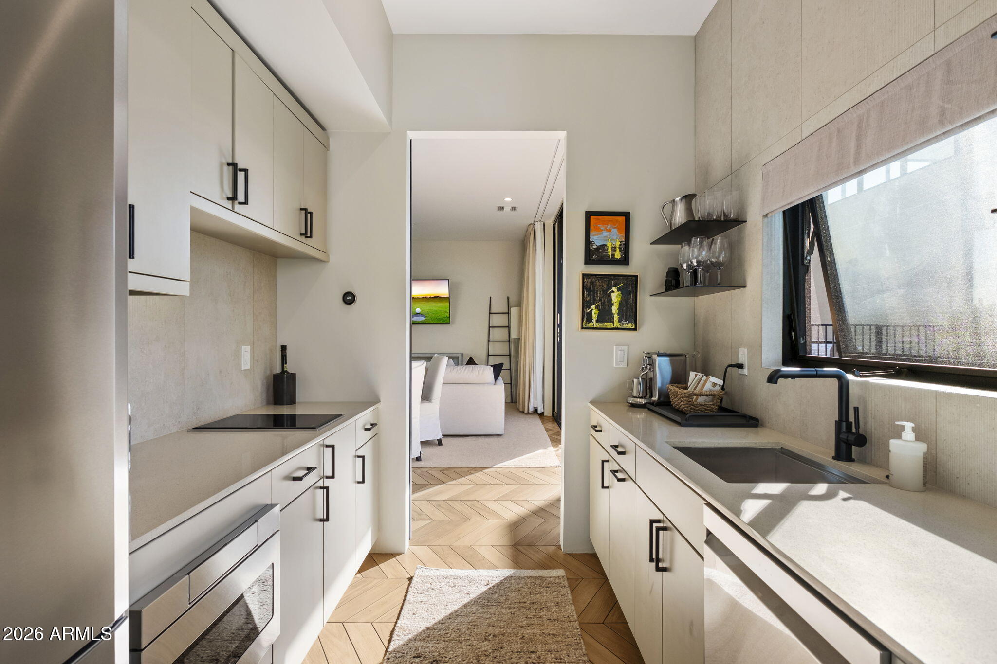 LOMAS VERDES ESTATES - Residential
