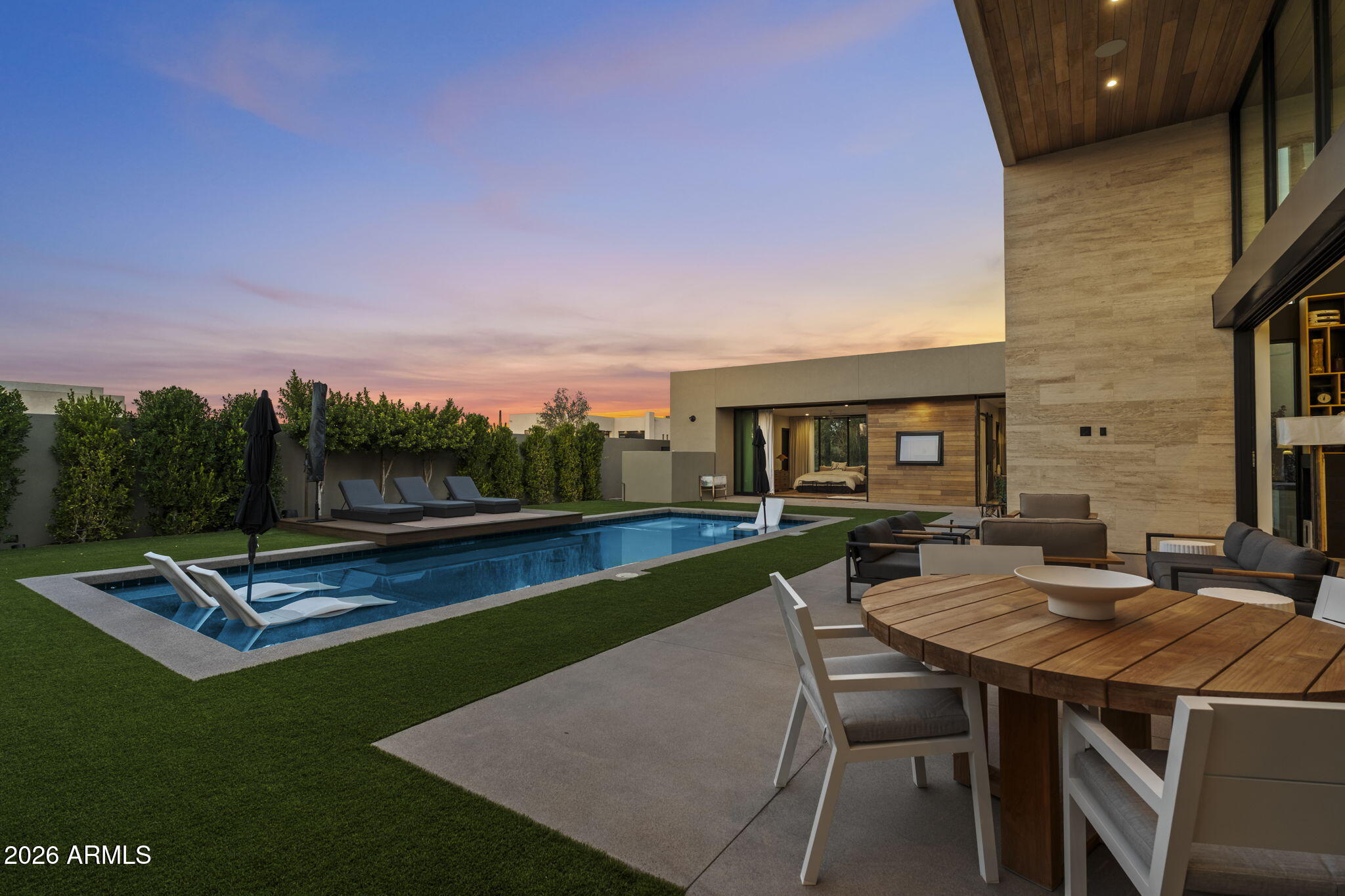 LOMAS VERDES ESTATES - Residential