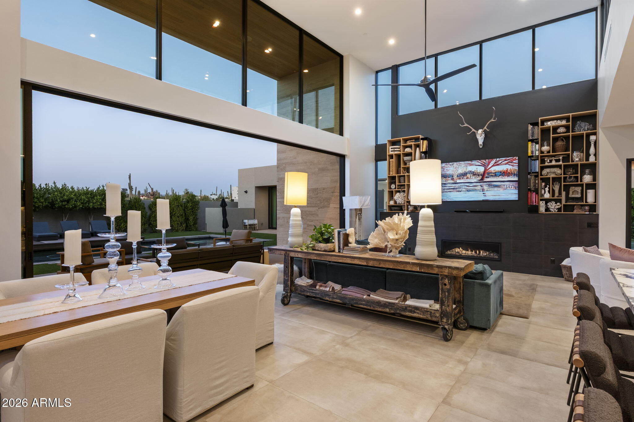 LOMAS VERDES ESTATES - Residential