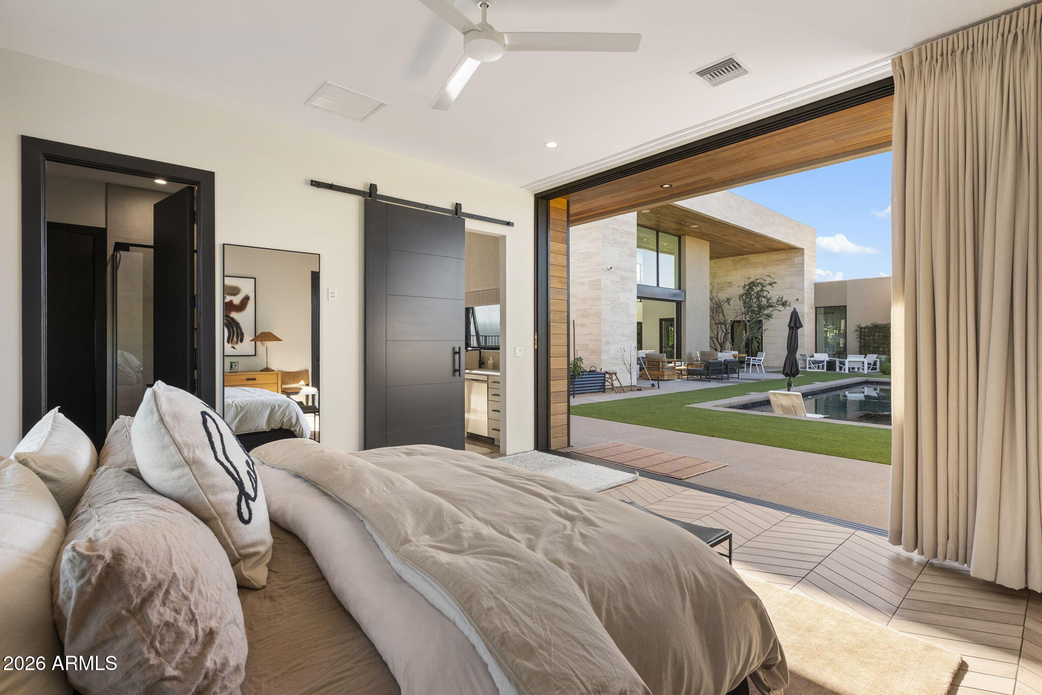 LOMAS VERDES ESTATES - Residential
