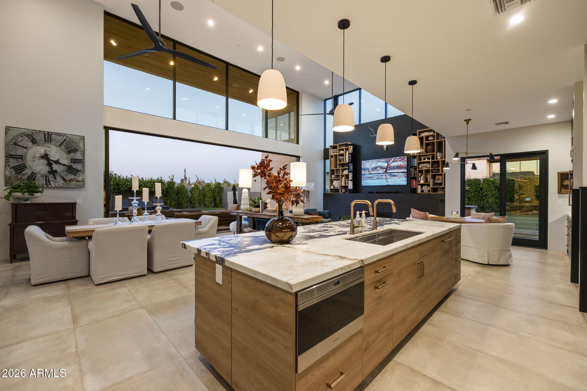 LOMAS VERDES ESTATES - Residential