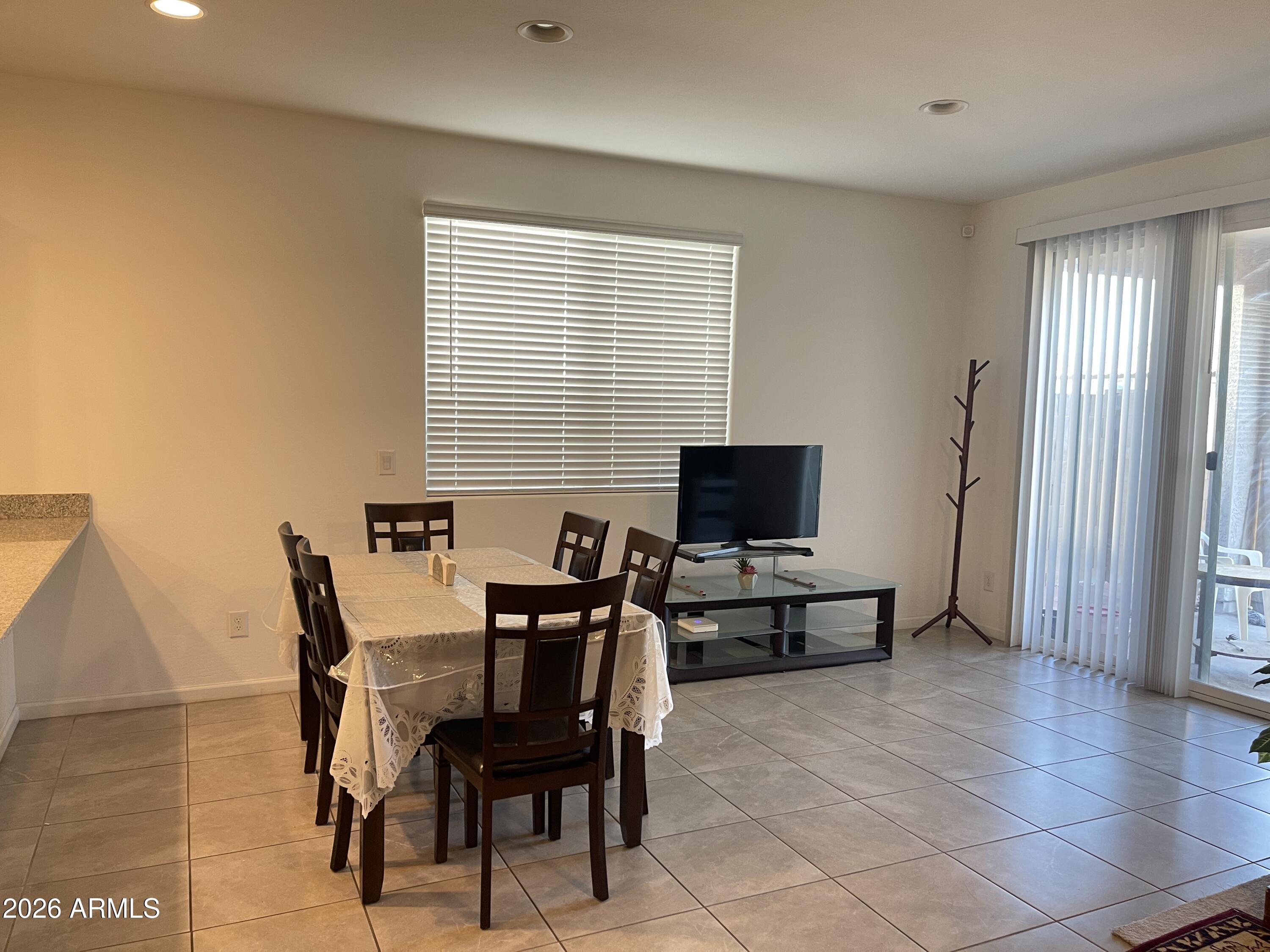 WESTERN ENCLAVE 2 PARCELS 2A AND 2B REPLAT - Residential
