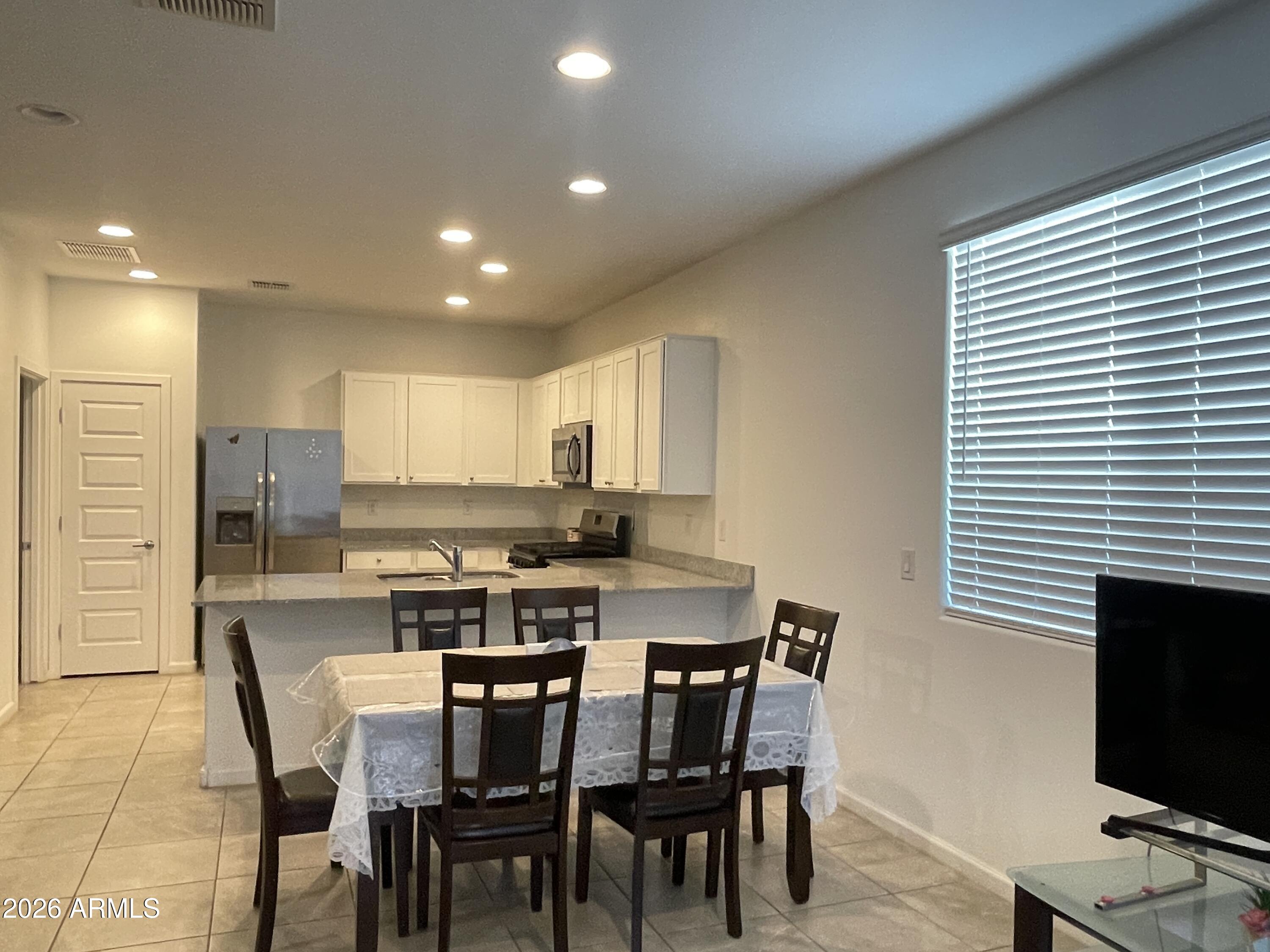 WESTERN ENCLAVE 2 PARCELS 2A AND 2B REPLAT - Residential