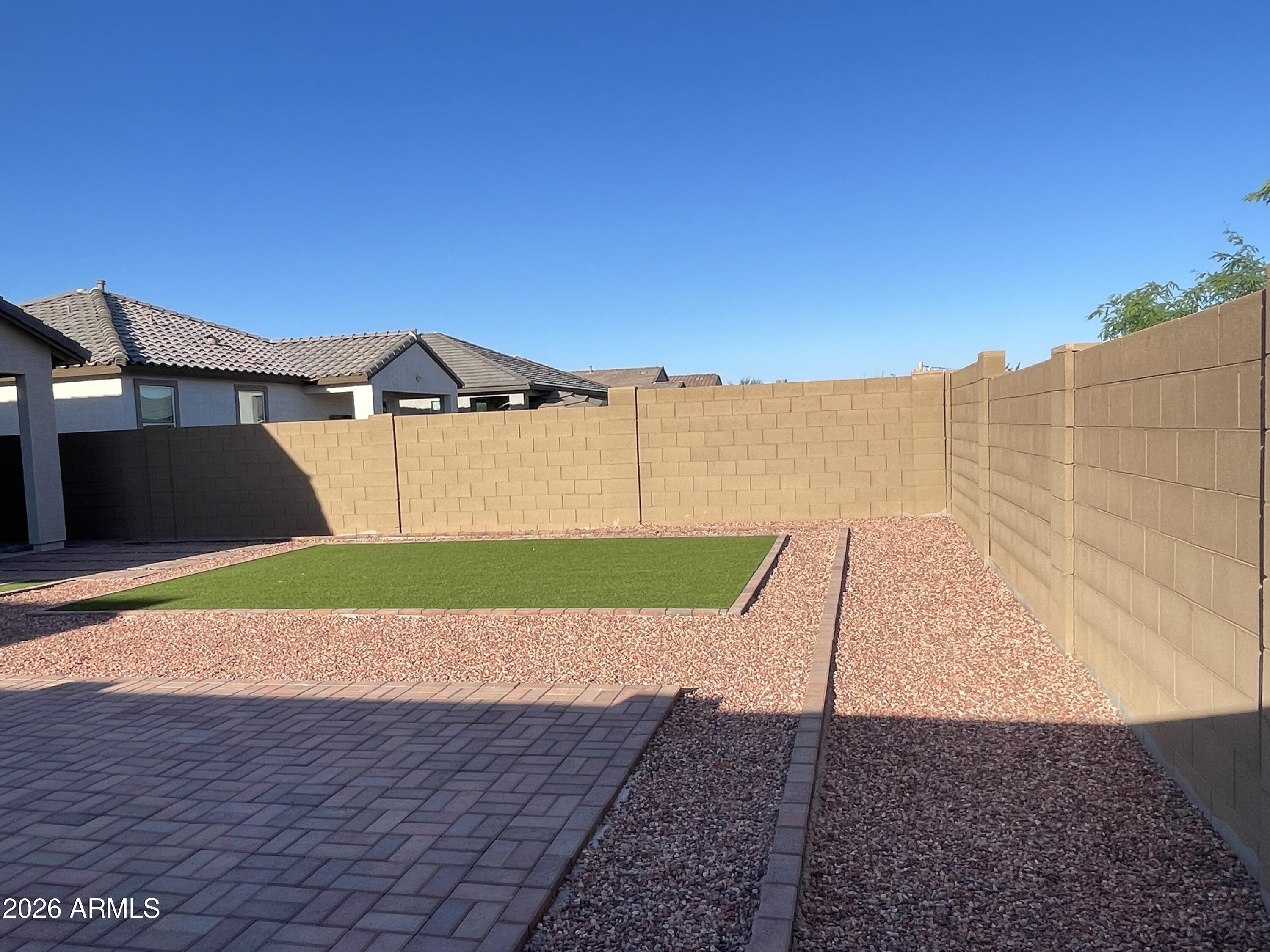 WESTERN ENCLAVE 2 PARCELS 2A AND 2B REPLAT - Residential