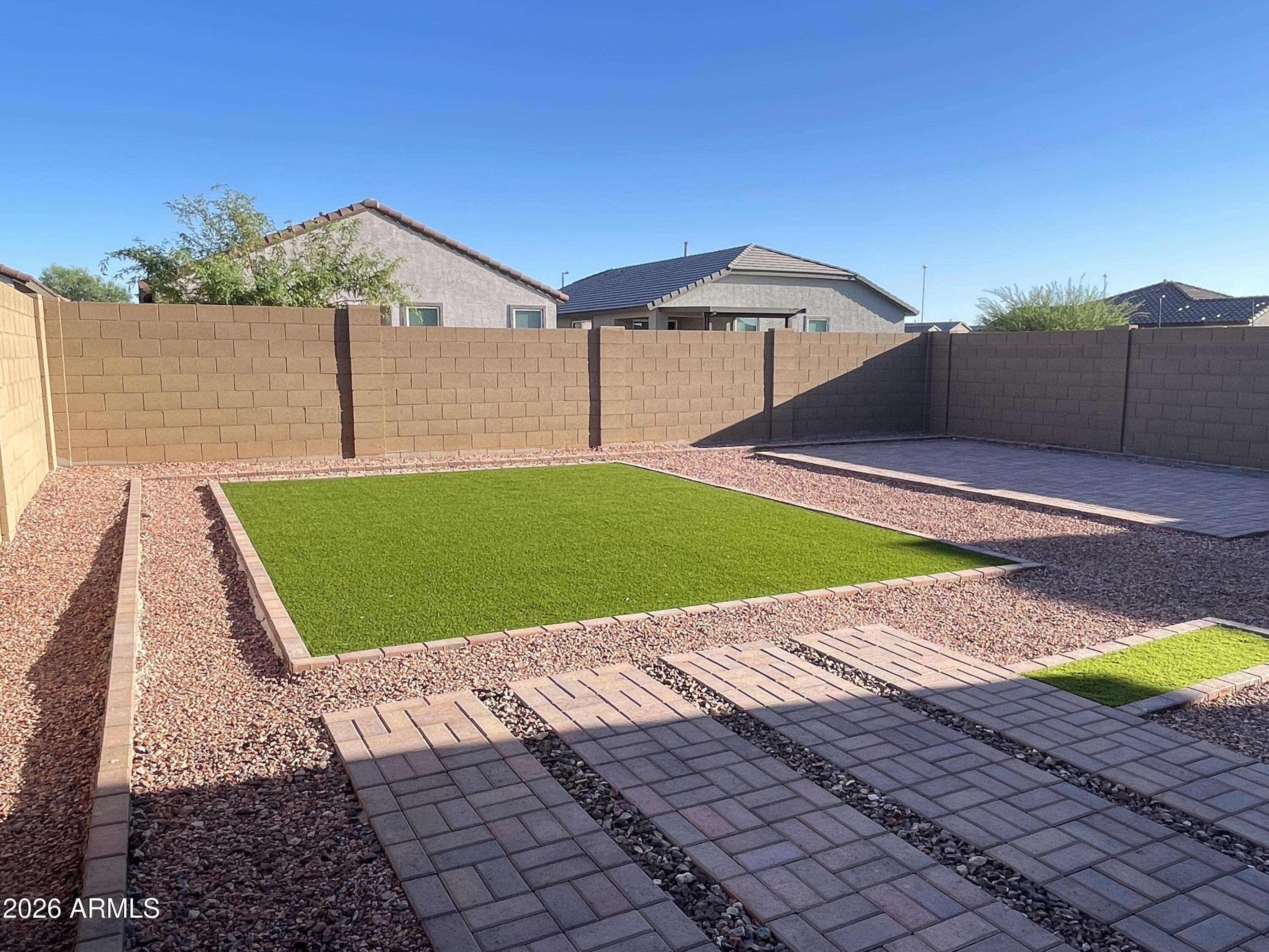 WESTERN ENCLAVE 2 PARCELS 2A AND 2B REPLAT - Residential