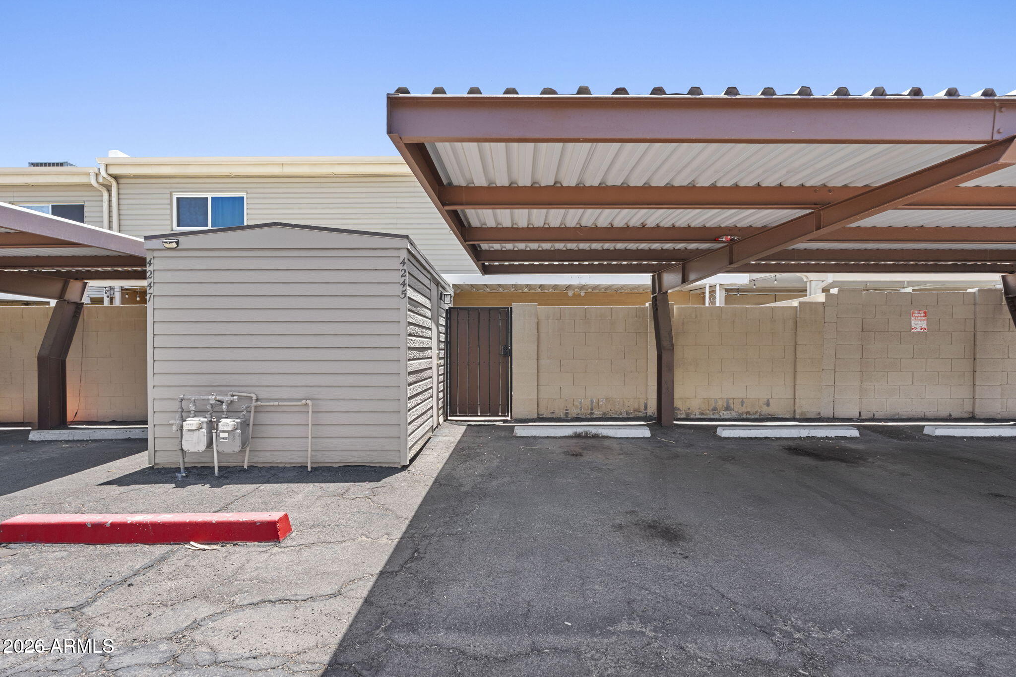 CASA GRANADA EAST TOWNHOUSES - Residential