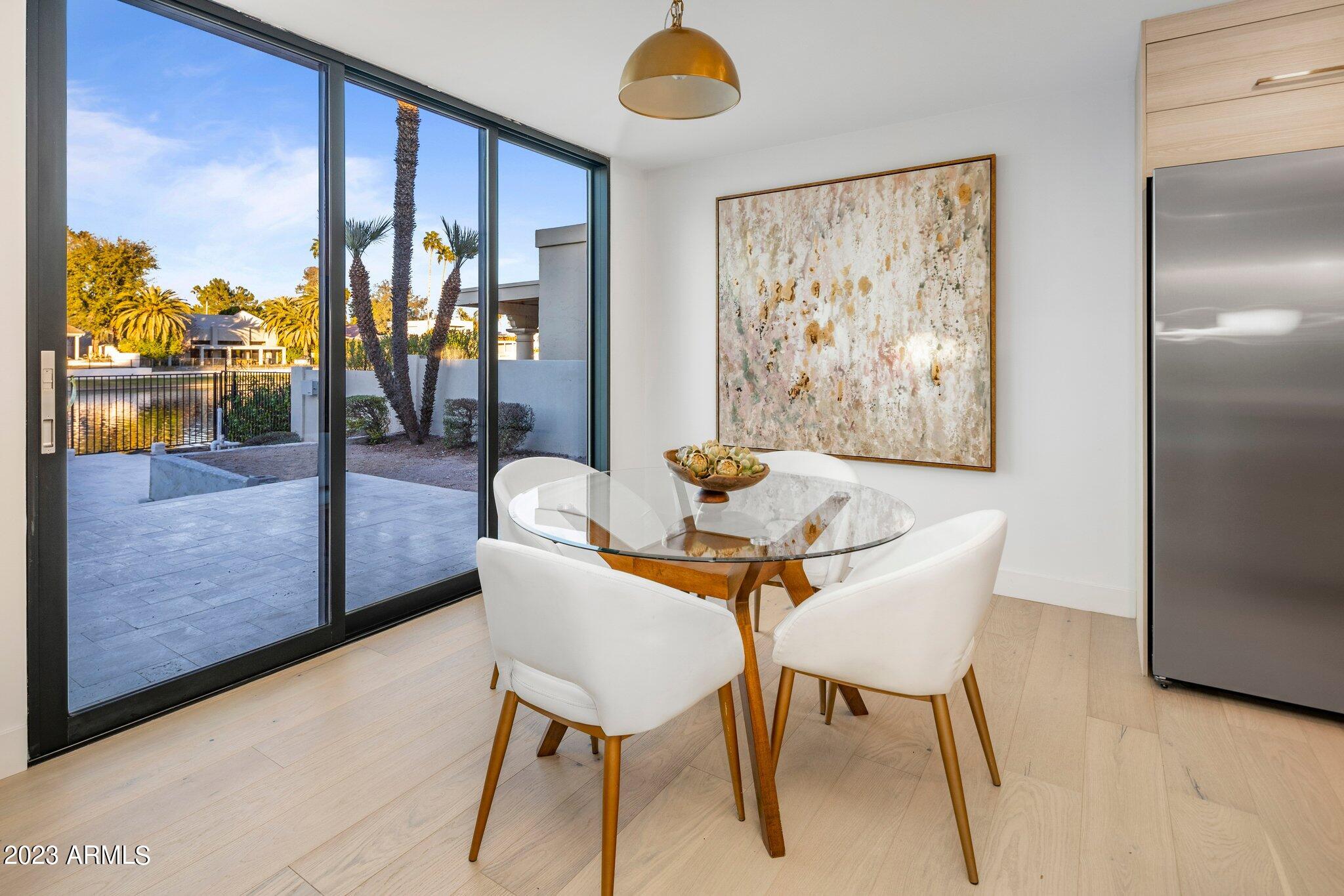 VISTA DEL LAGO - Residential