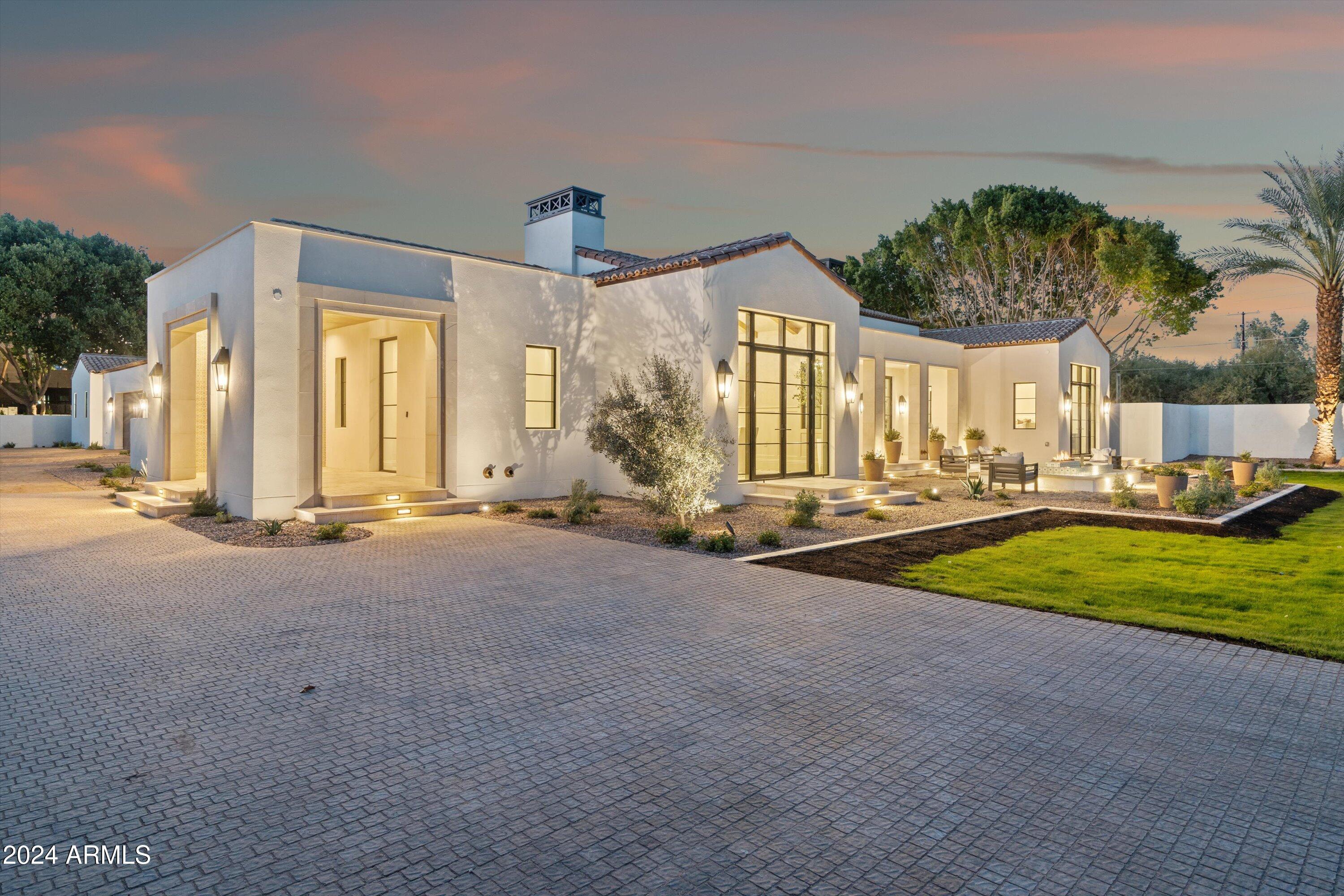 COUNTRY CLUB PLACE - Residential