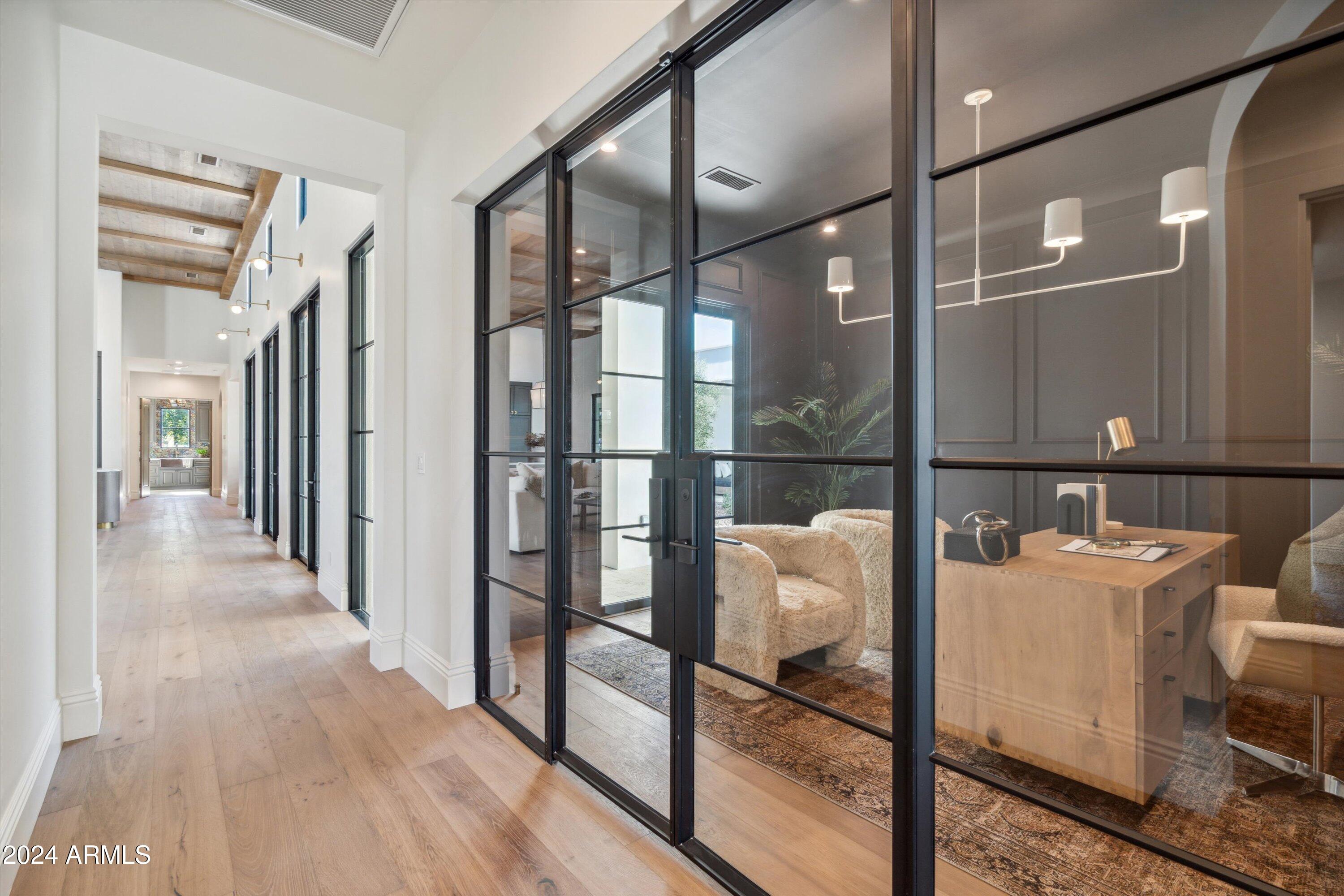 COUNTRY CLUB PLACE - Residential
