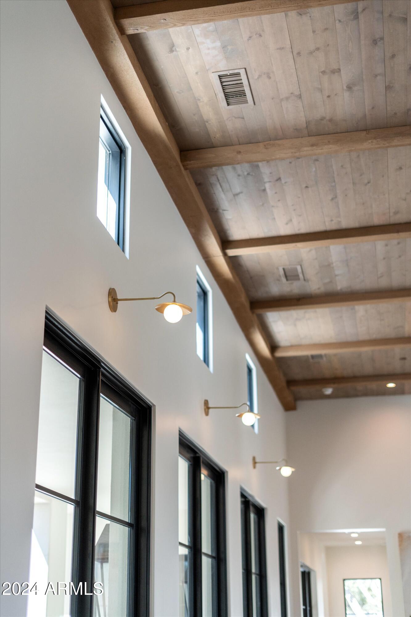 COUNTRY CLUB PLACE - Residential