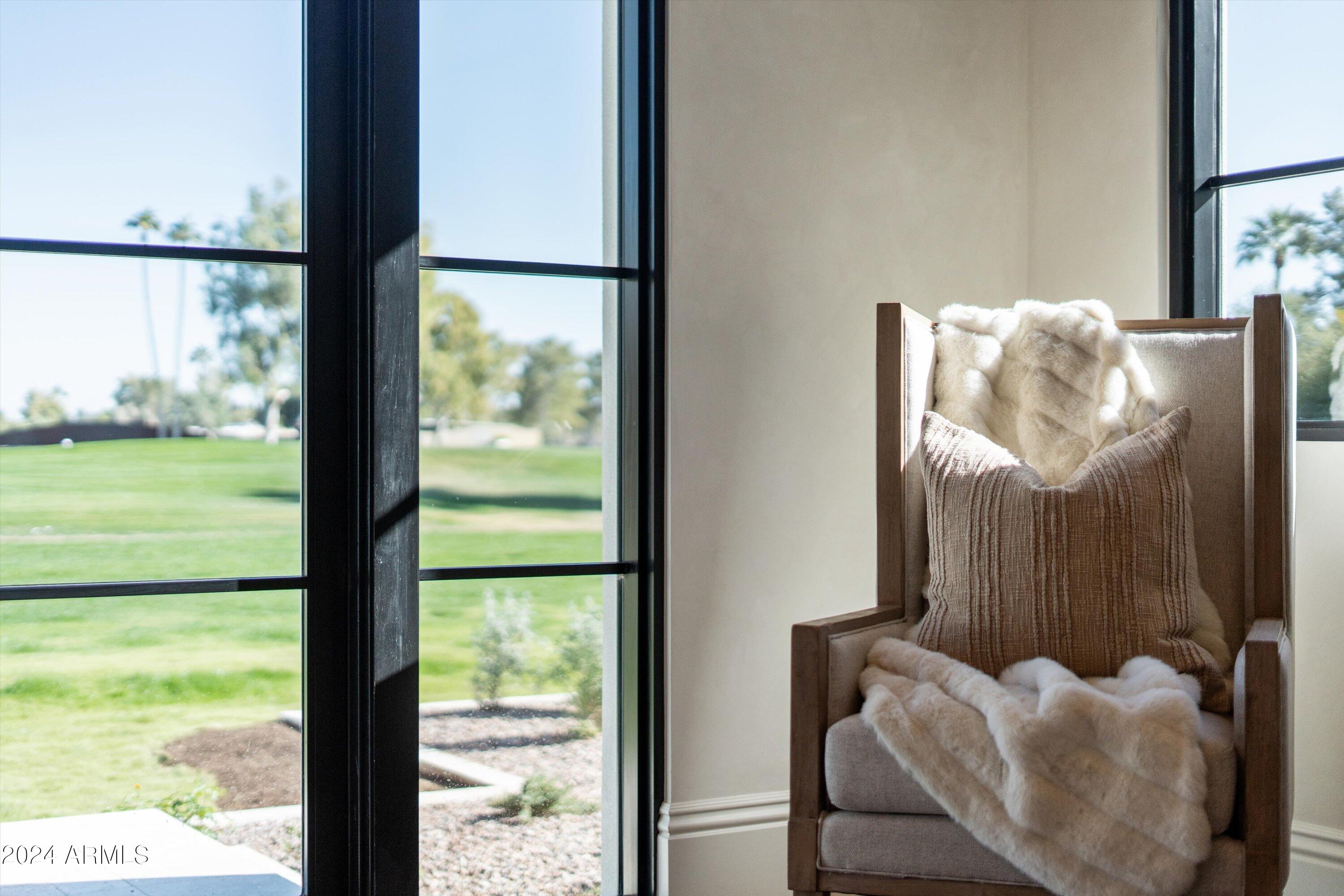 COUNTRY CLUB PLACE - Residential