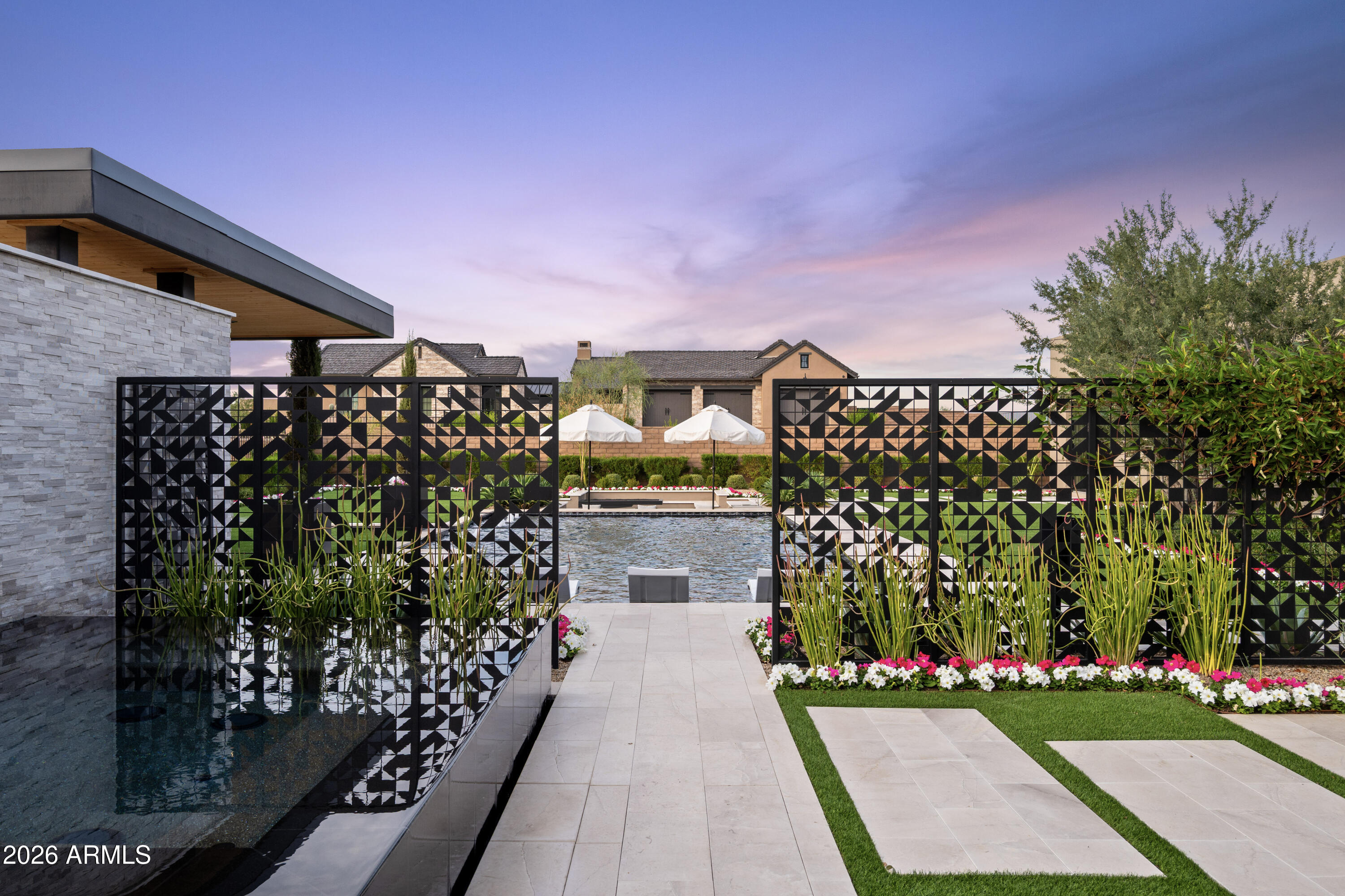 Shadow Ridge - Residential