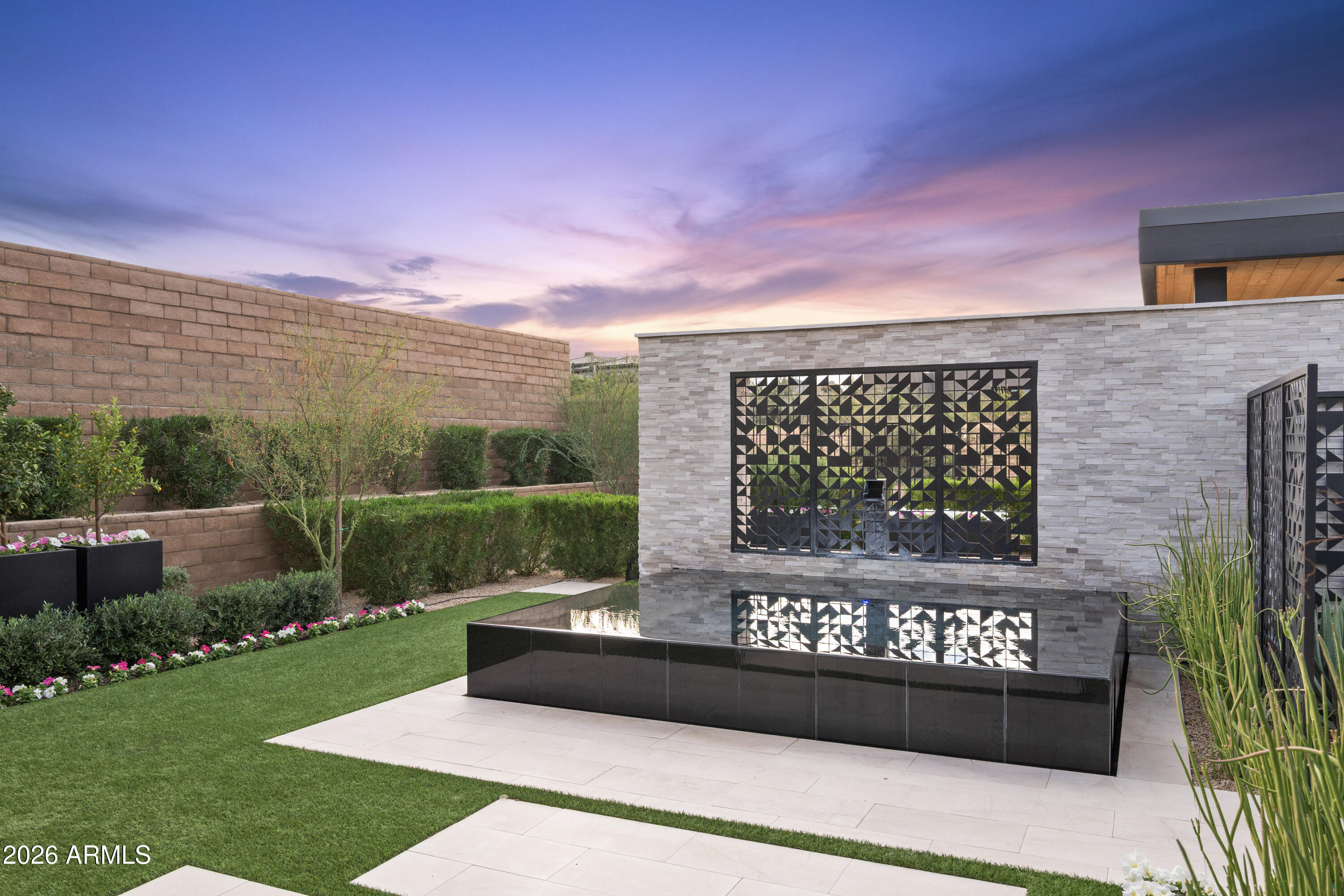 Shadow Ridge - Residential