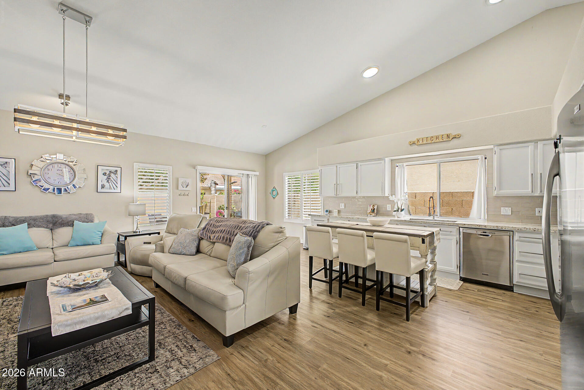 HORIZONS WEST - Residential