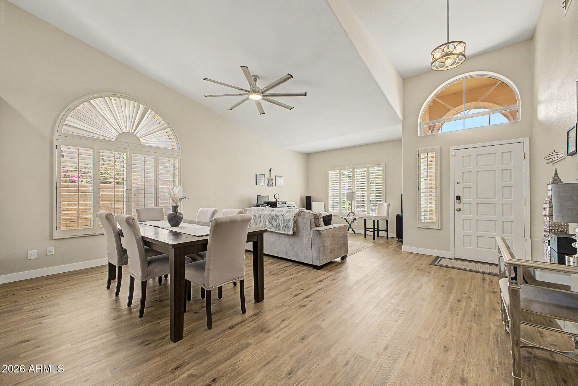 HORIZONS WEST - Residential