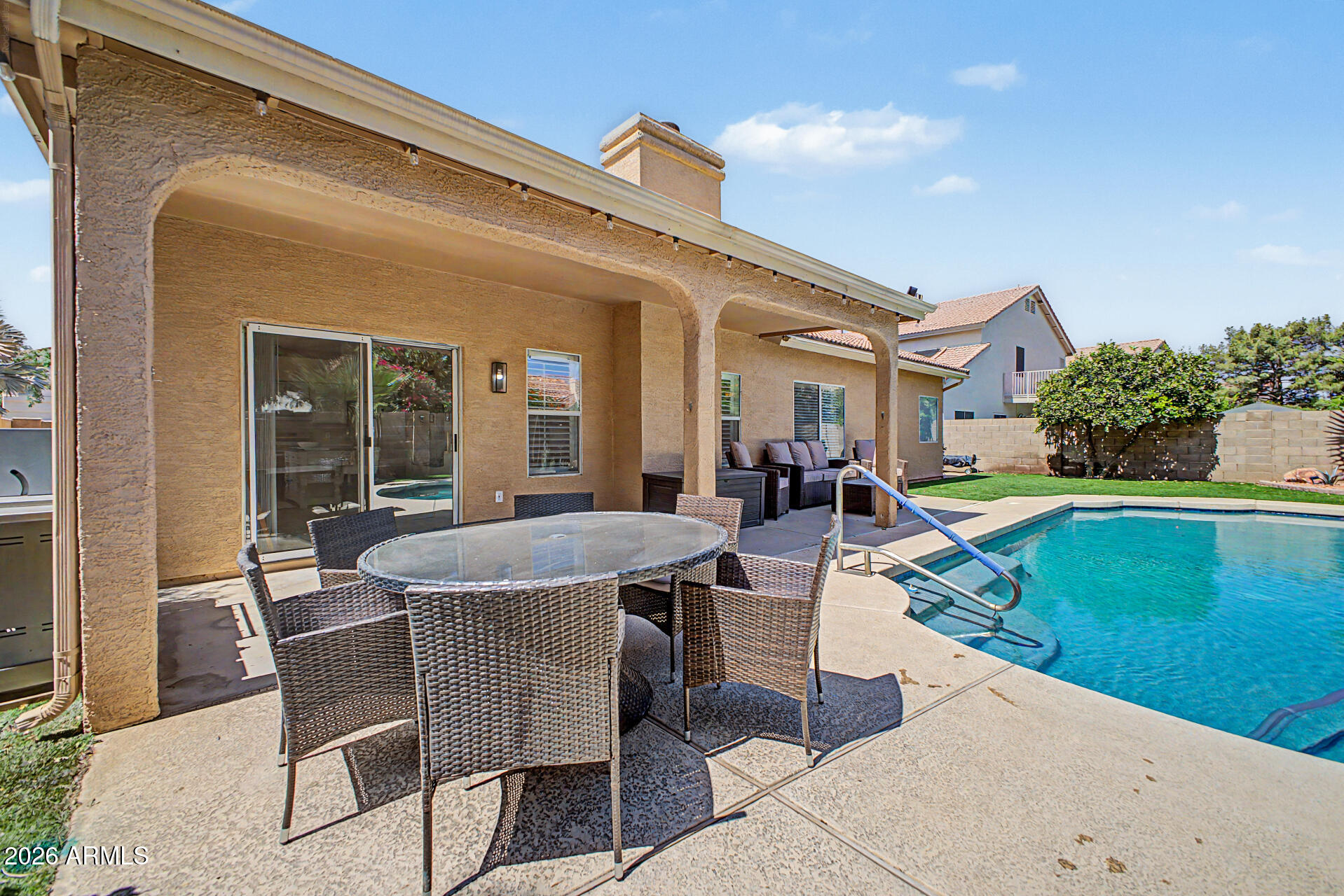 HORIZONS WEST - Residential