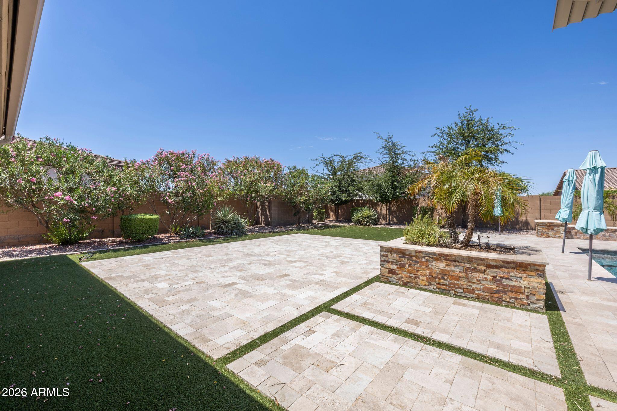 MONTEVISTA - Residential