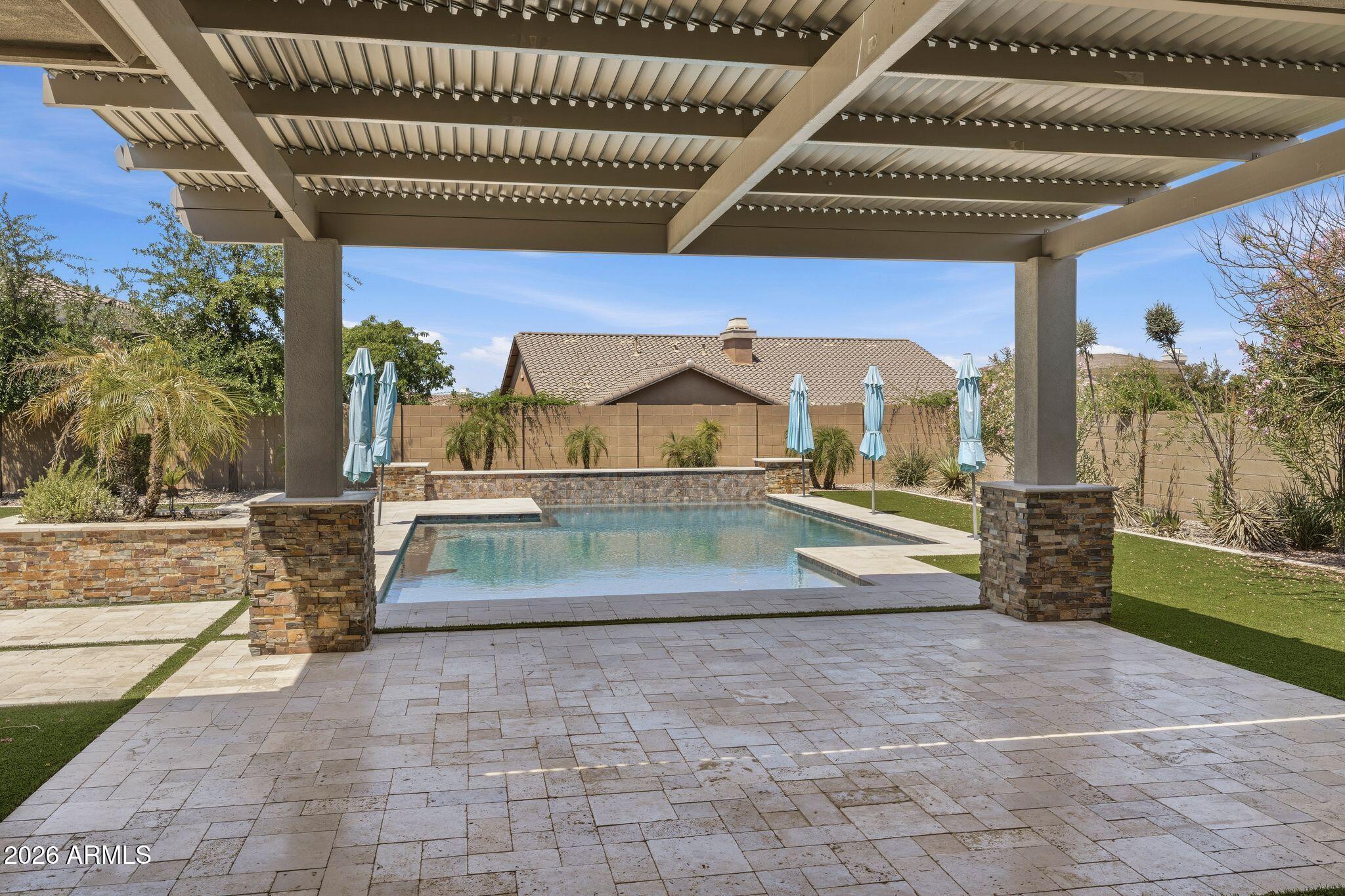 MONTEVISTA - Residential