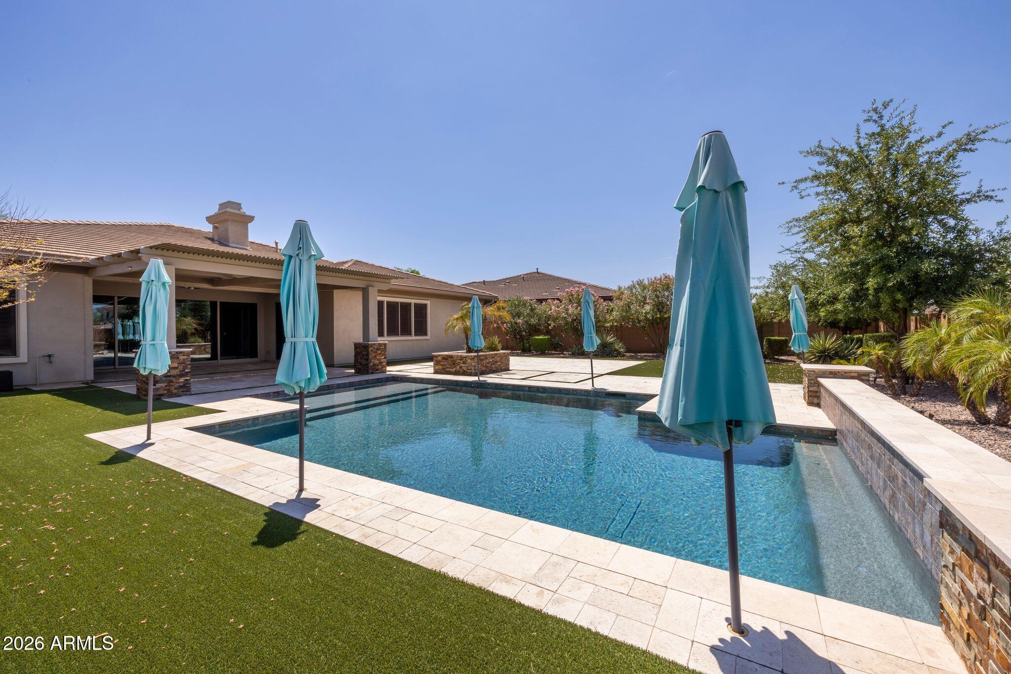 MONTEVISTA - Residential