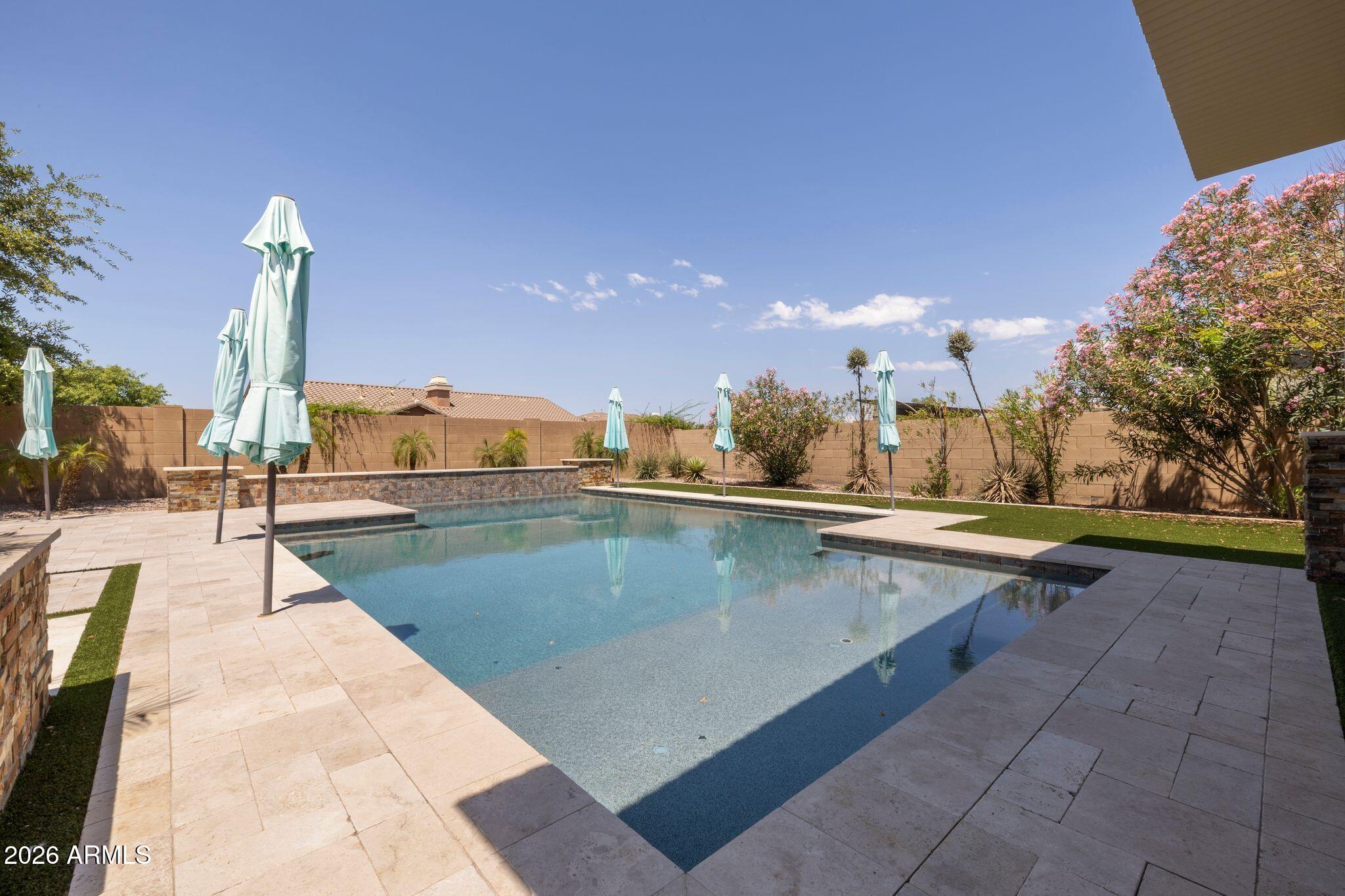MONTEVISTA - Residential