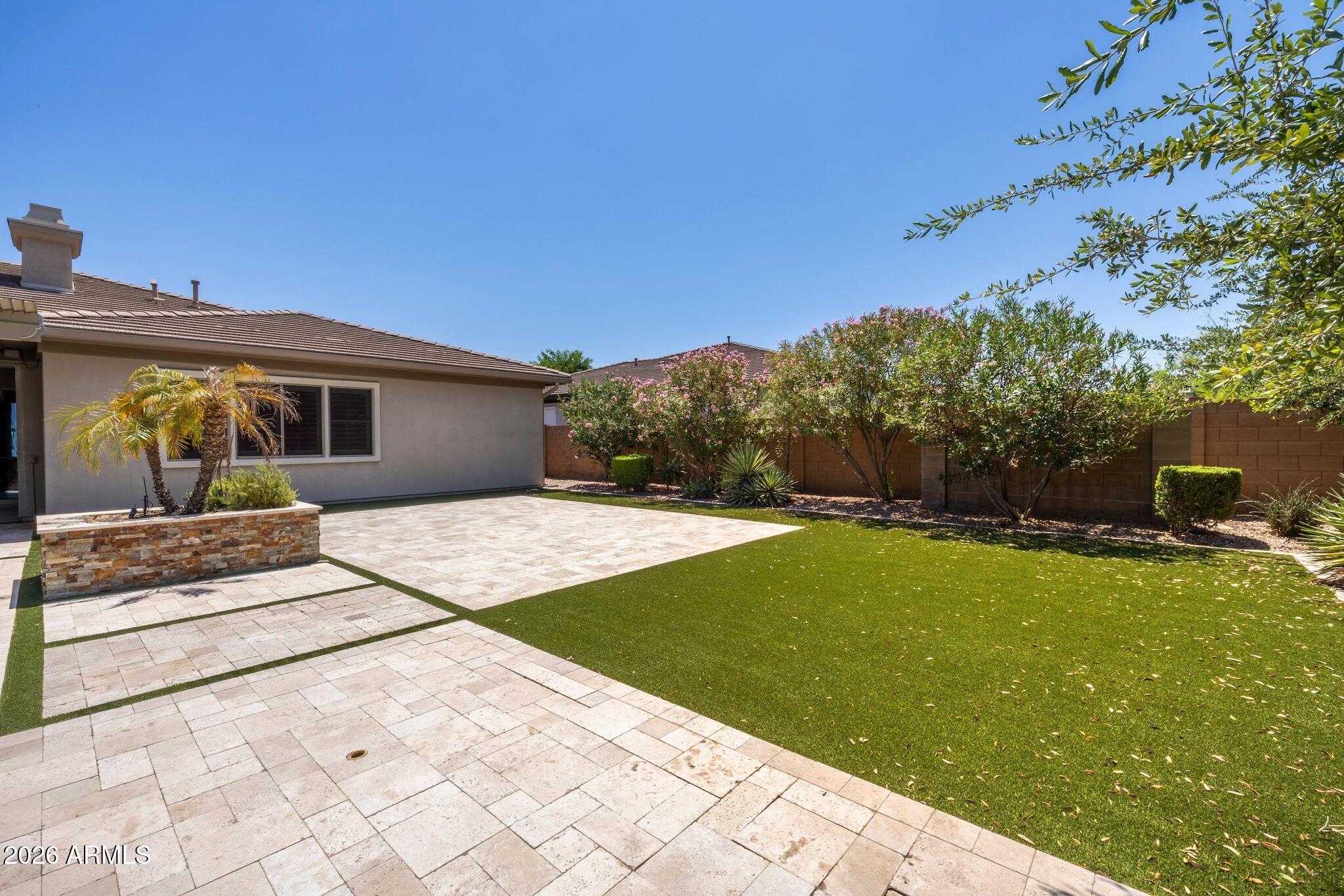 MONTEVISTA - Residential