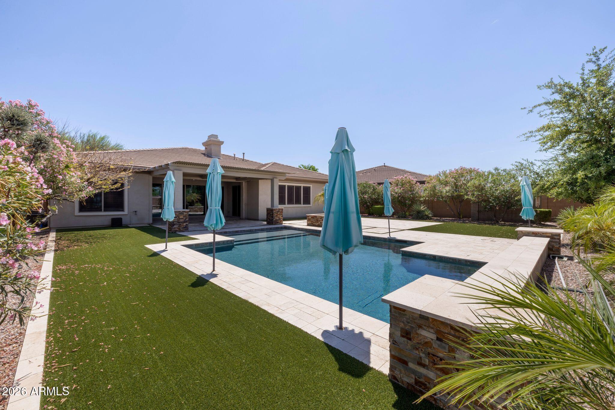 MONTEVISTA - Residential