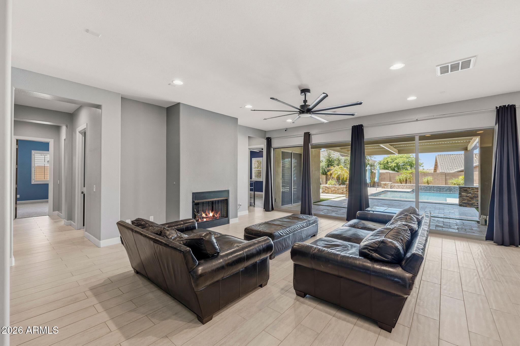 MONTEVISTA - Residential
