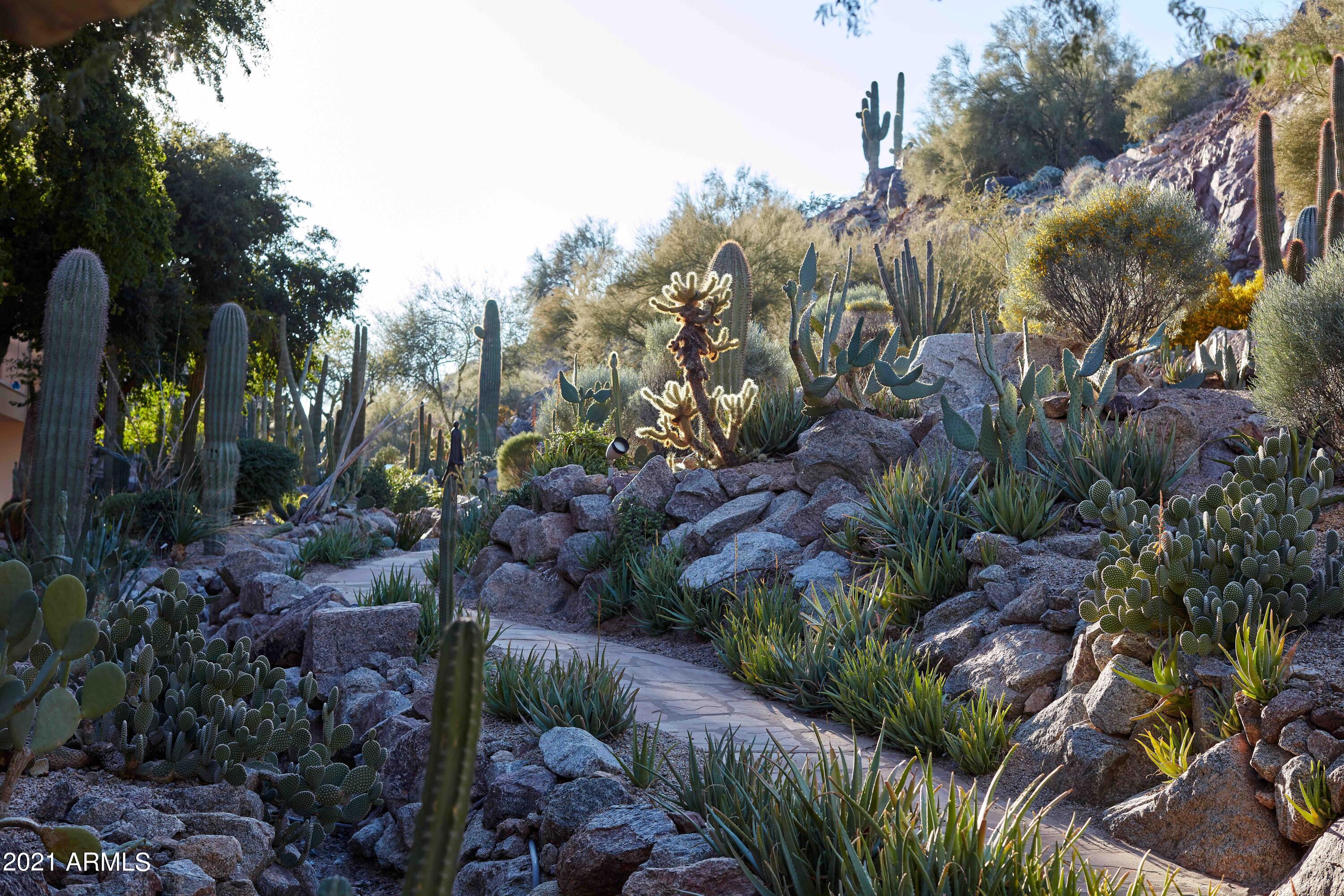 Ascent at The Phoenician Golf Villas - Residential