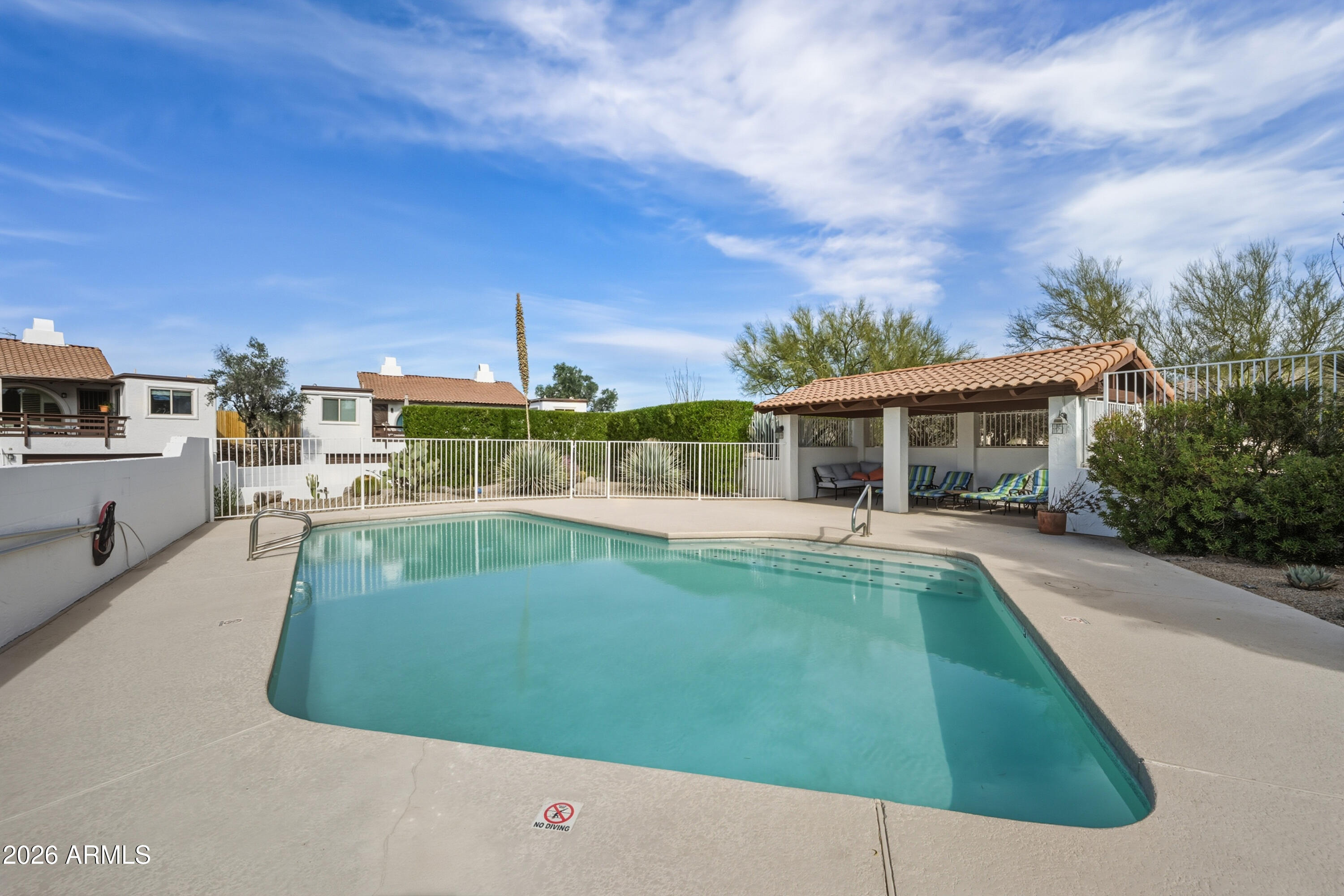 CAREFREE VILLAS - Residential