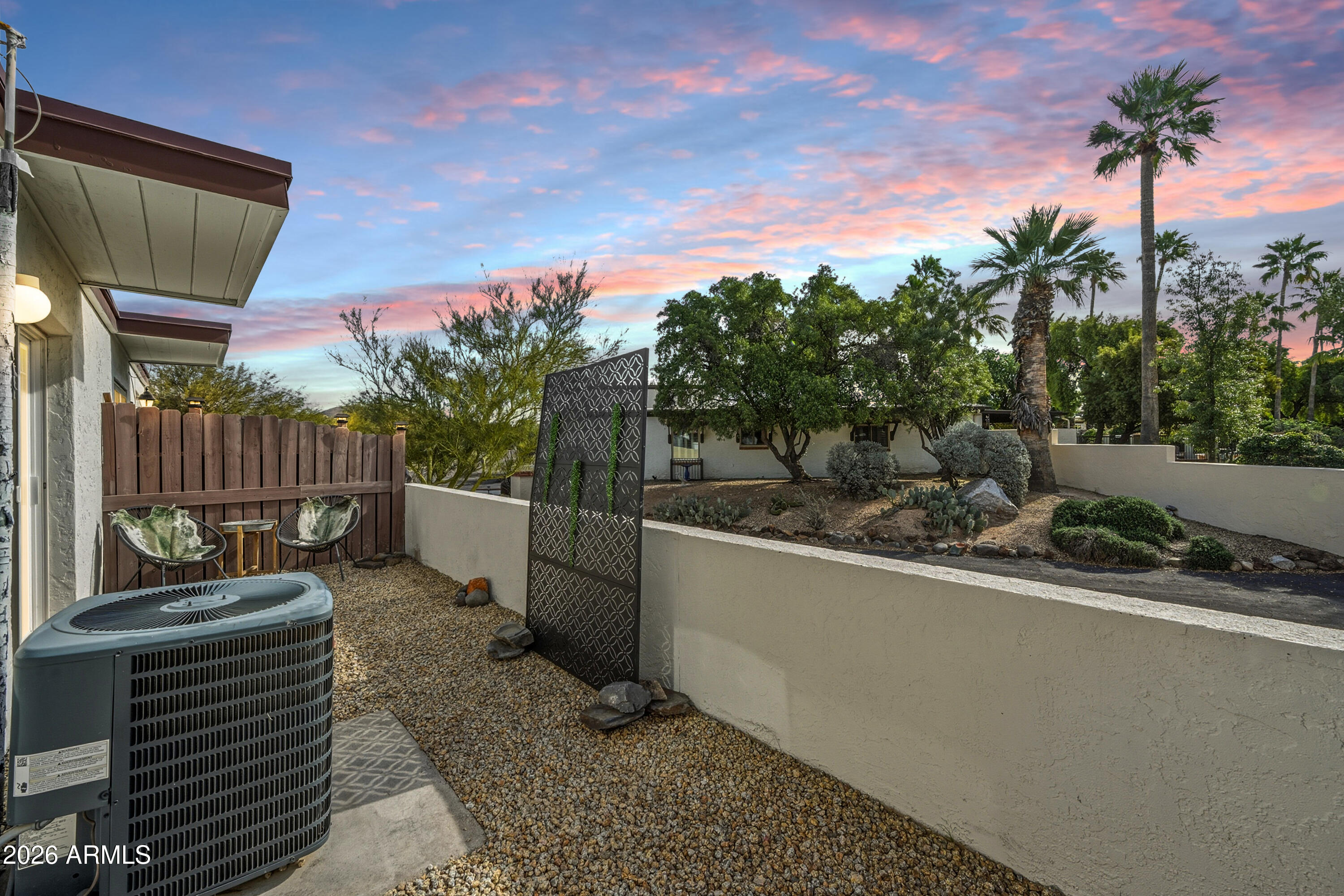 CAREFREE VILLAS - Residential