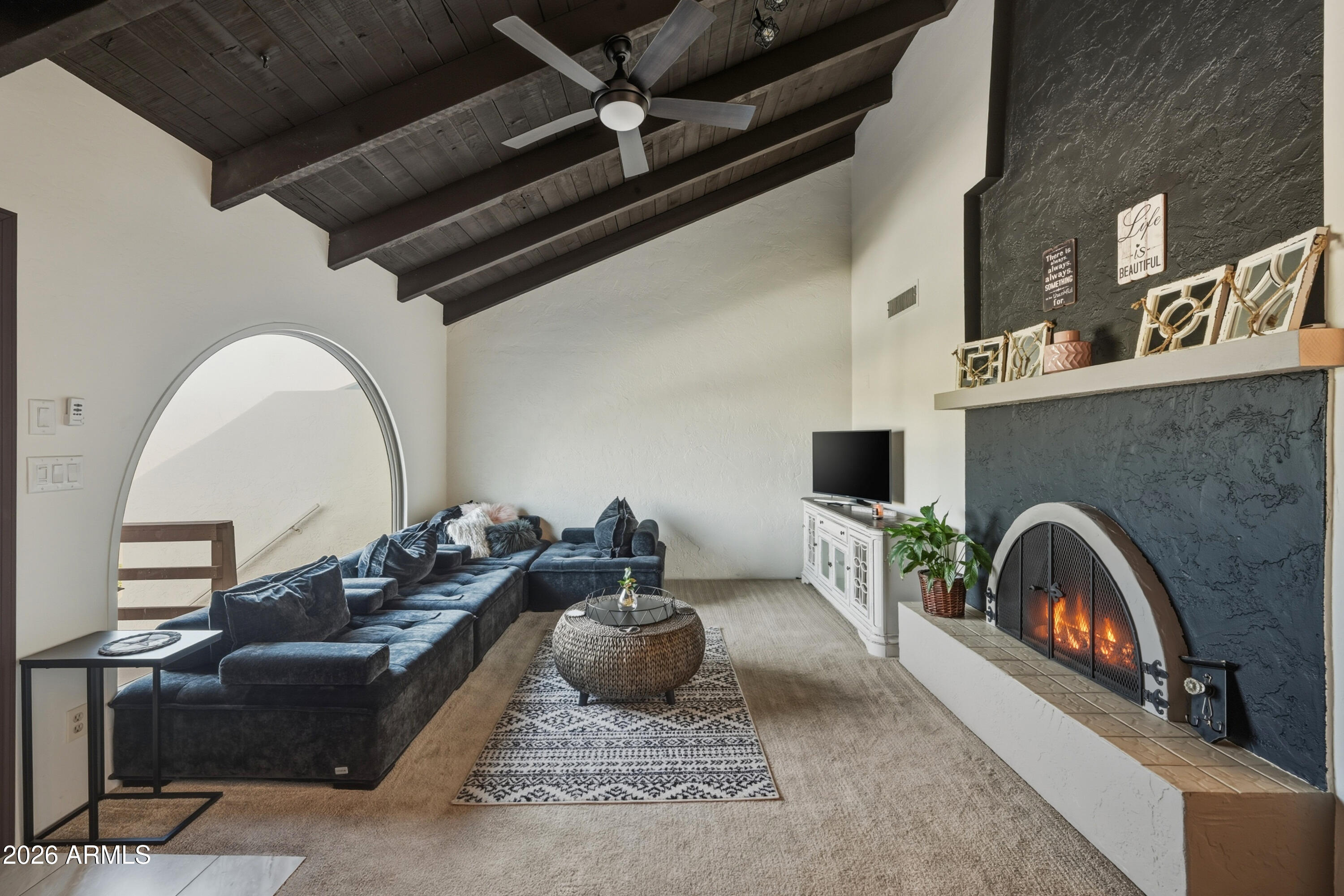 CAREFREE VILLAS - Residential