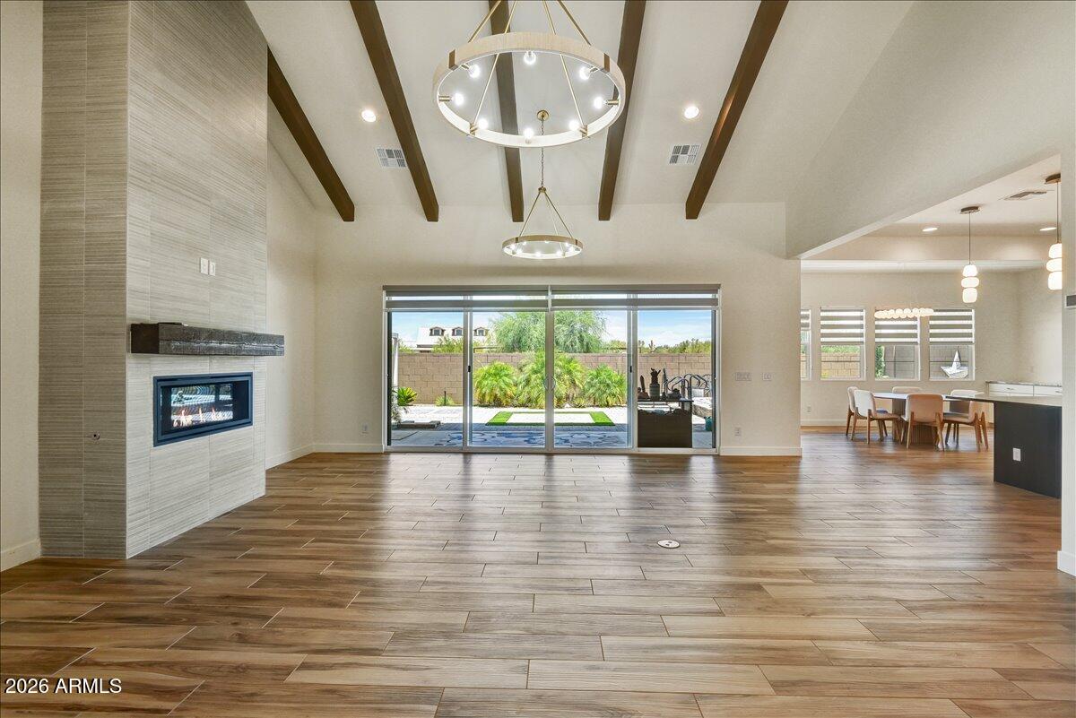 SAGUARO TRAILS - Residential