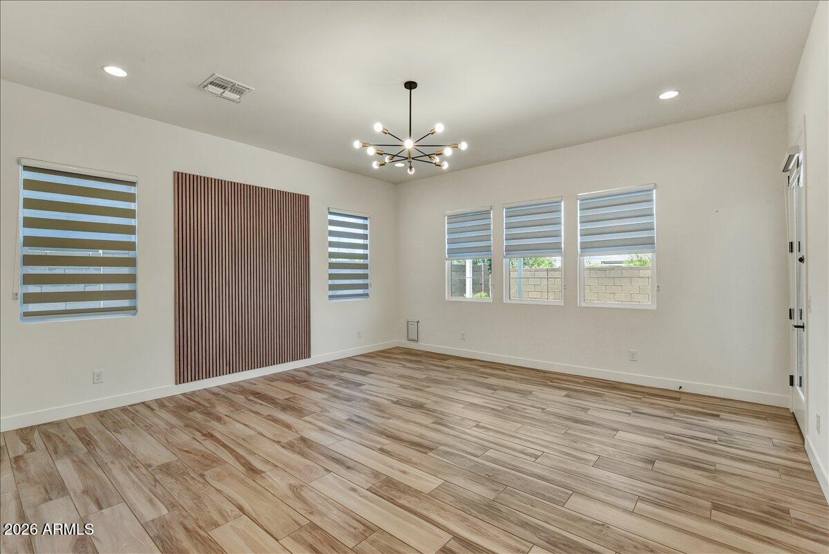 SAGUARO TRAILS - Residential