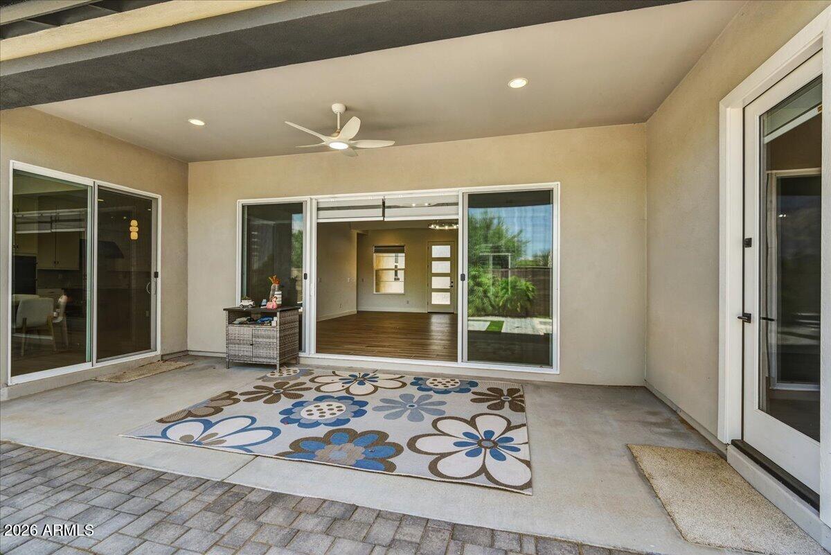 SAGUARO TRAILS - Residential